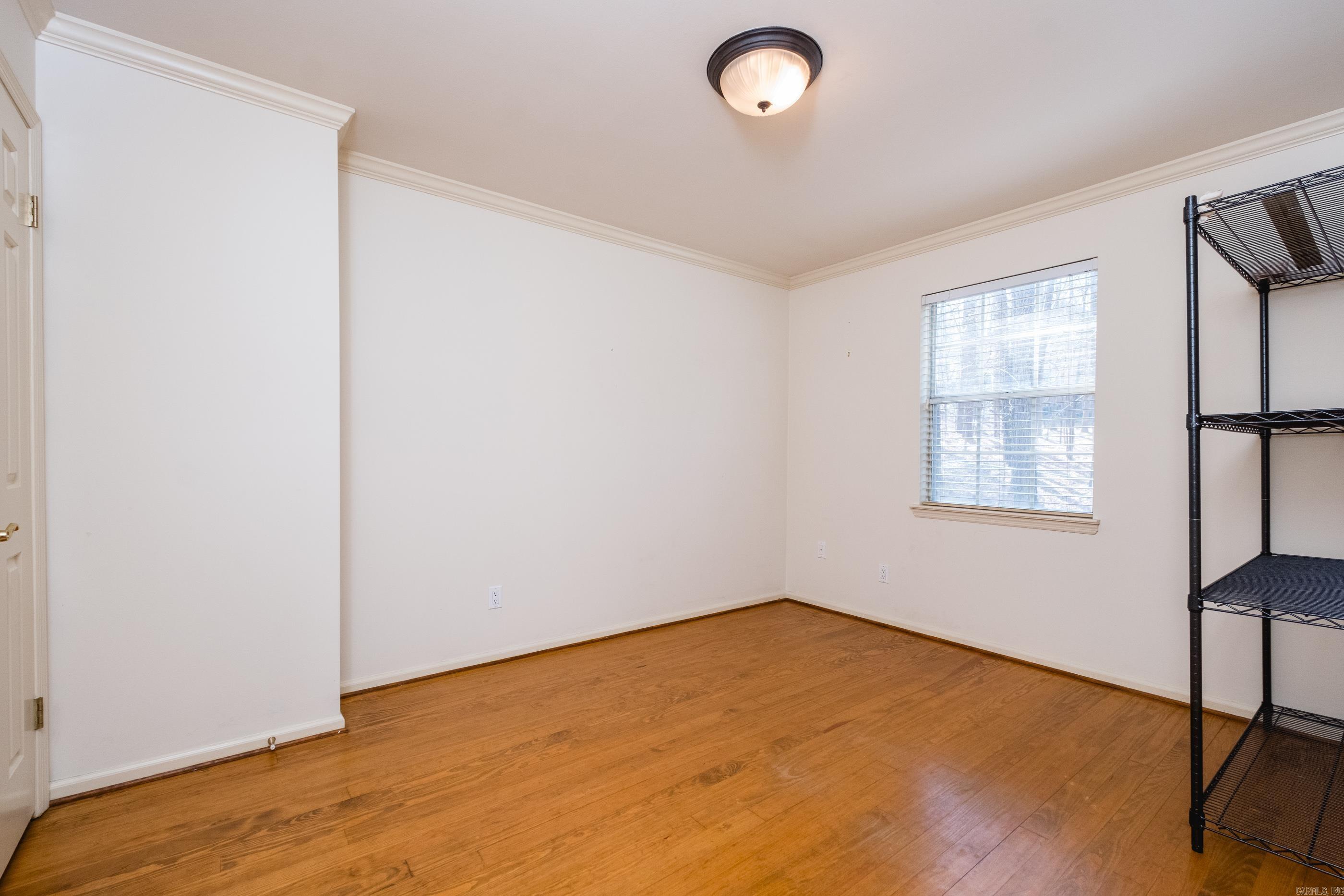 8 Fenchley Ct