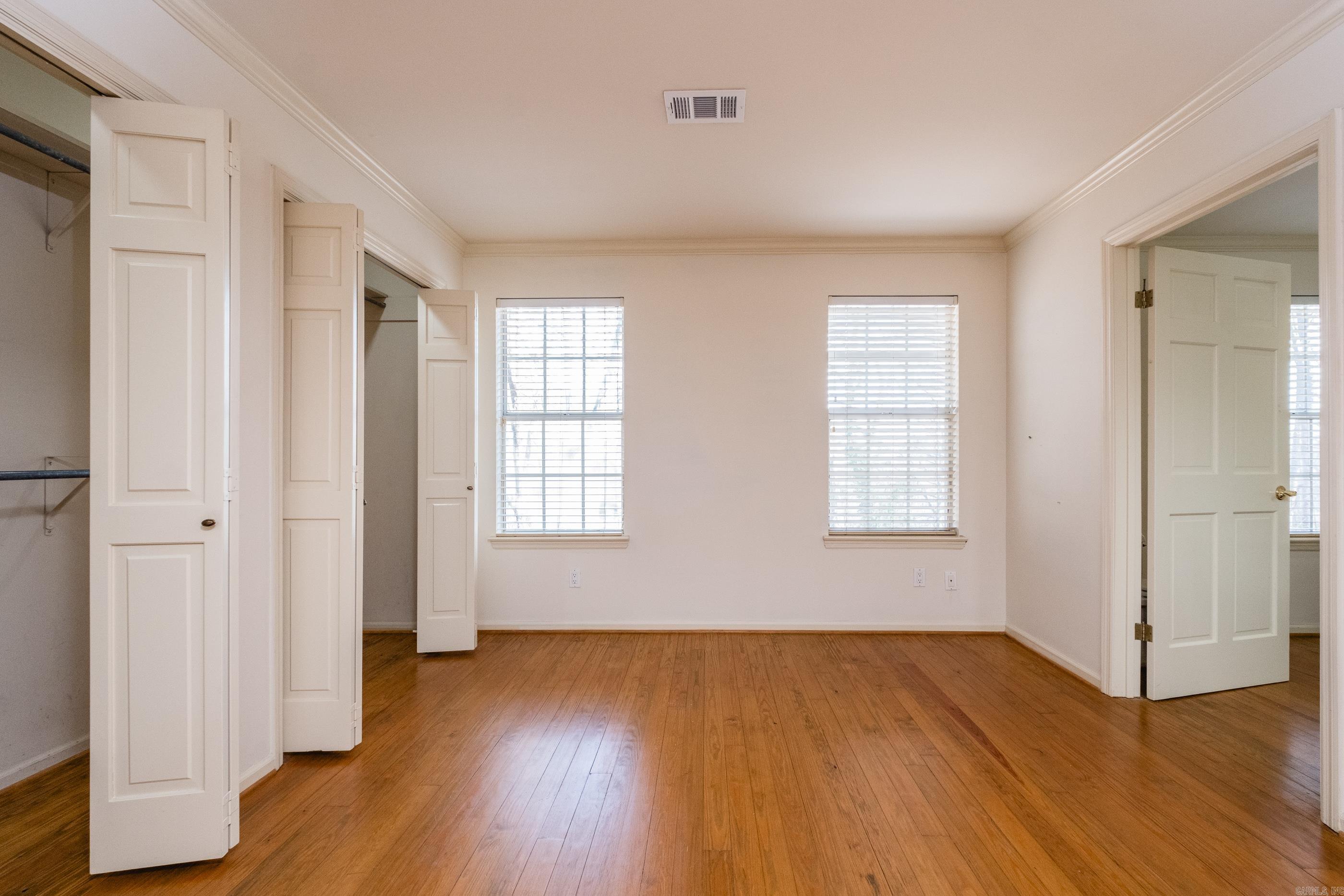 8 Fenchley Ct