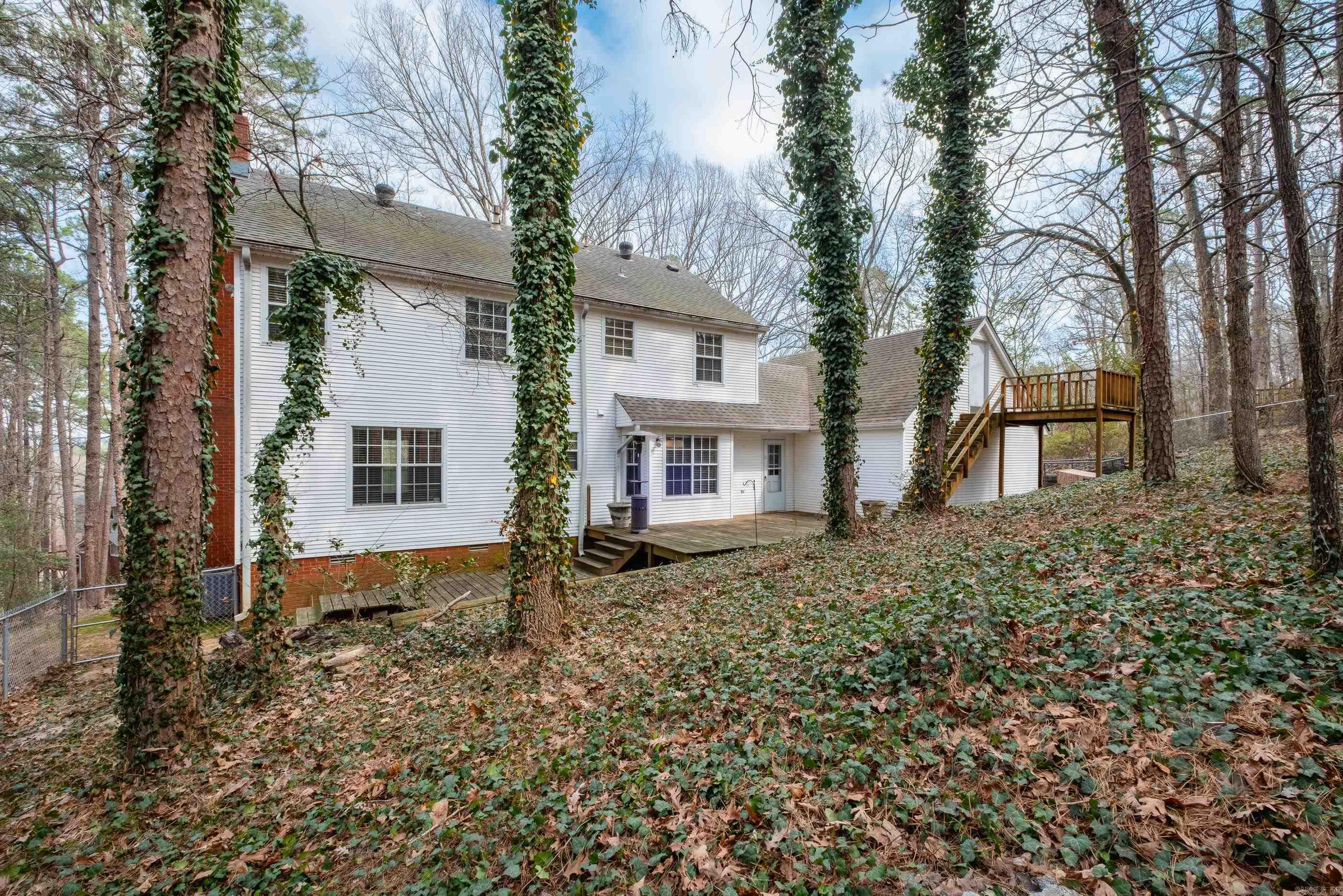 8 Fenchley Ct
