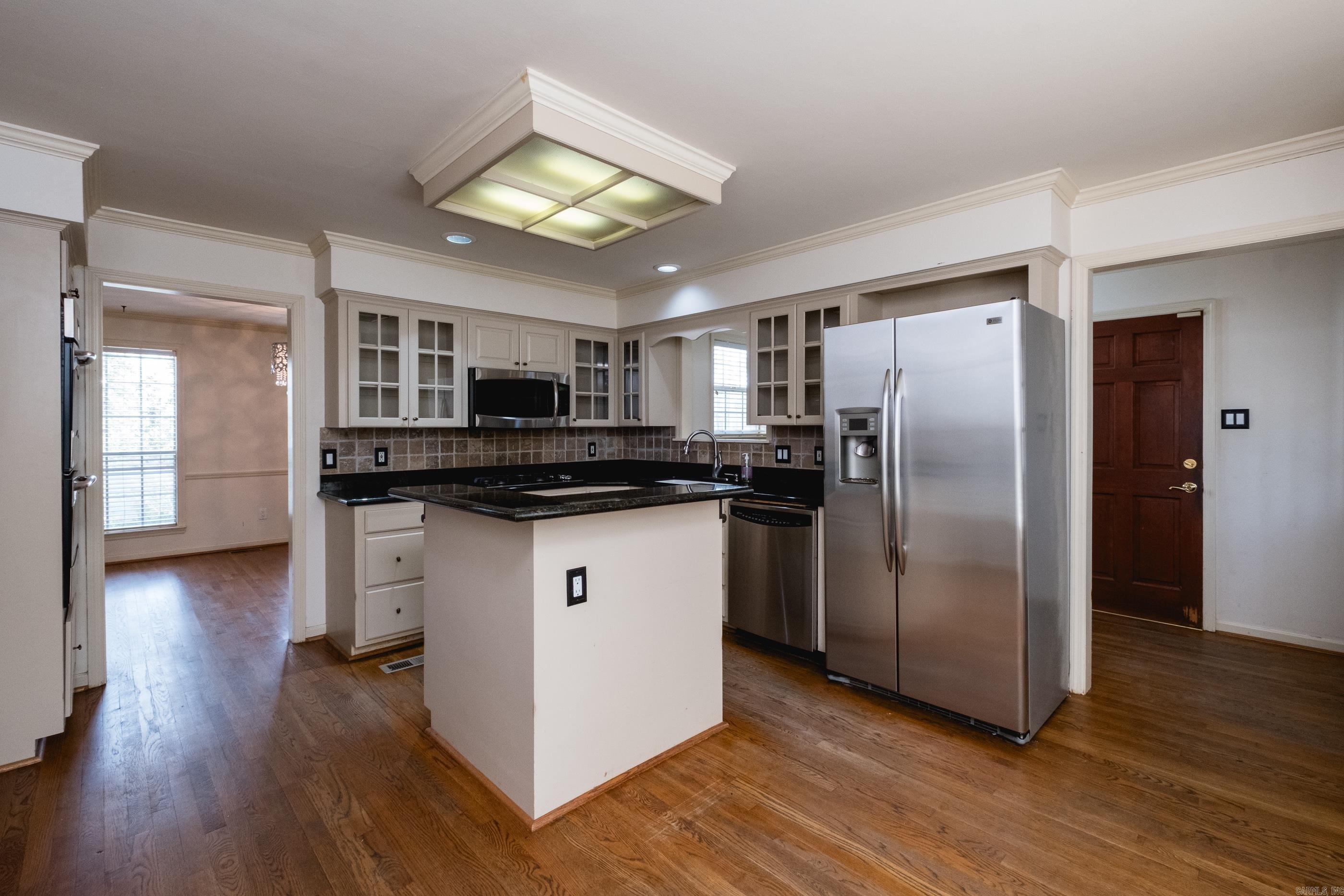 8 Fenchley Ct