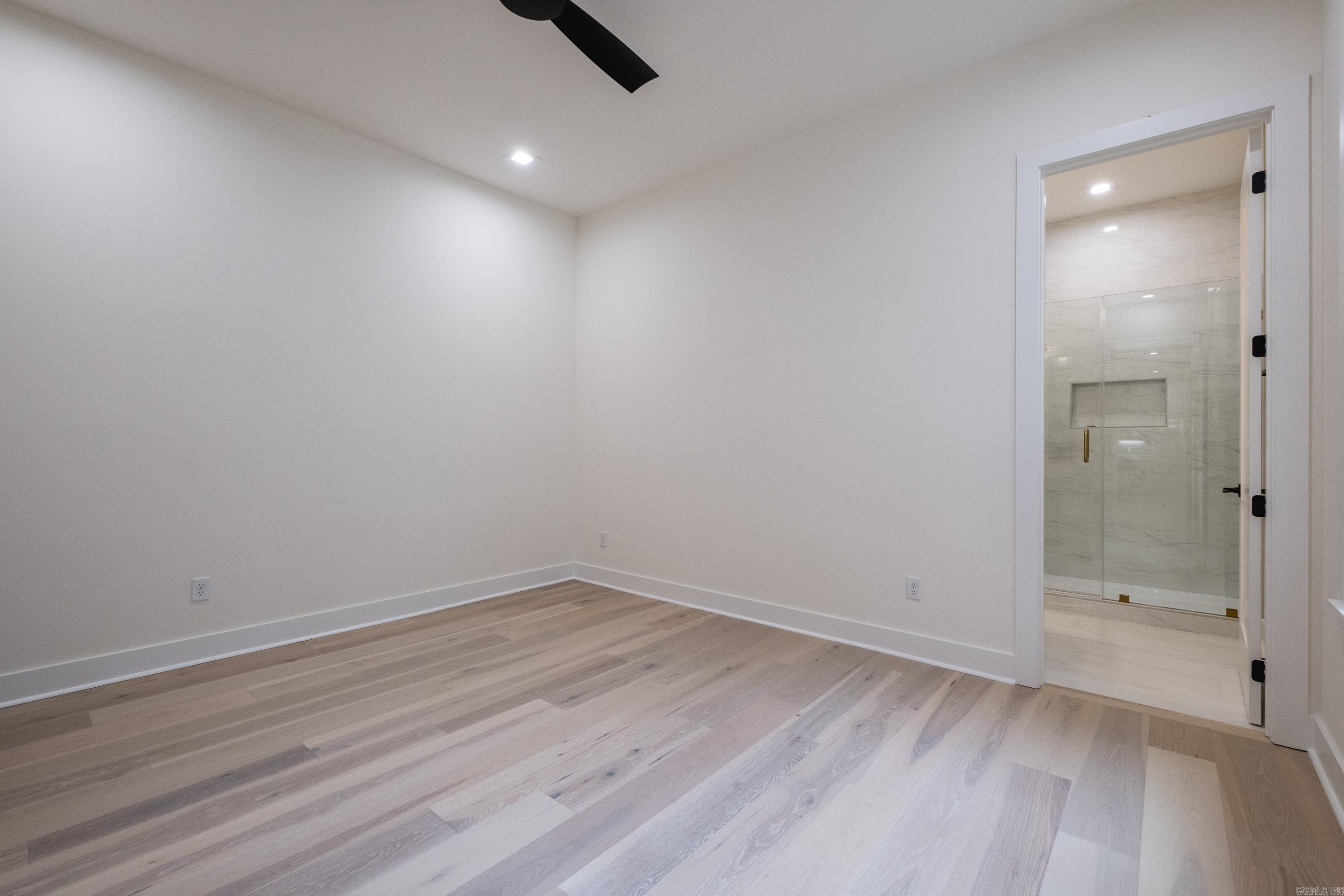 32 Mereville Place