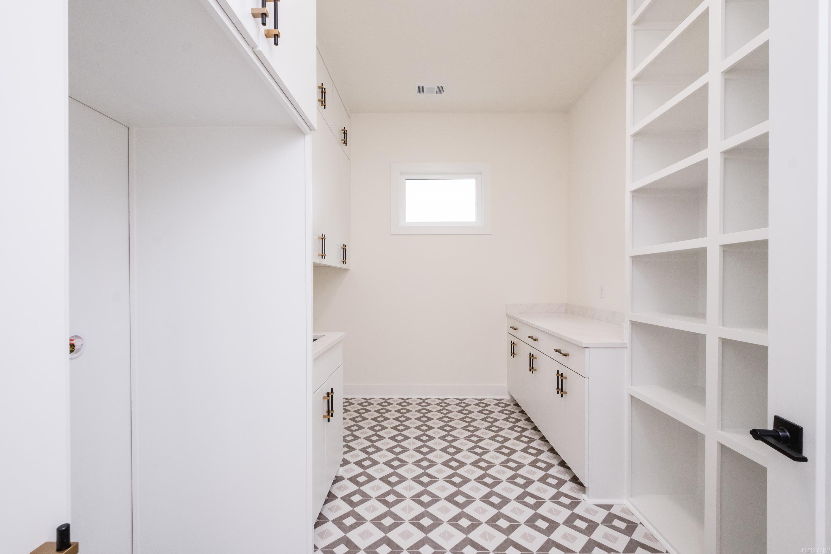 32 Mereville Place