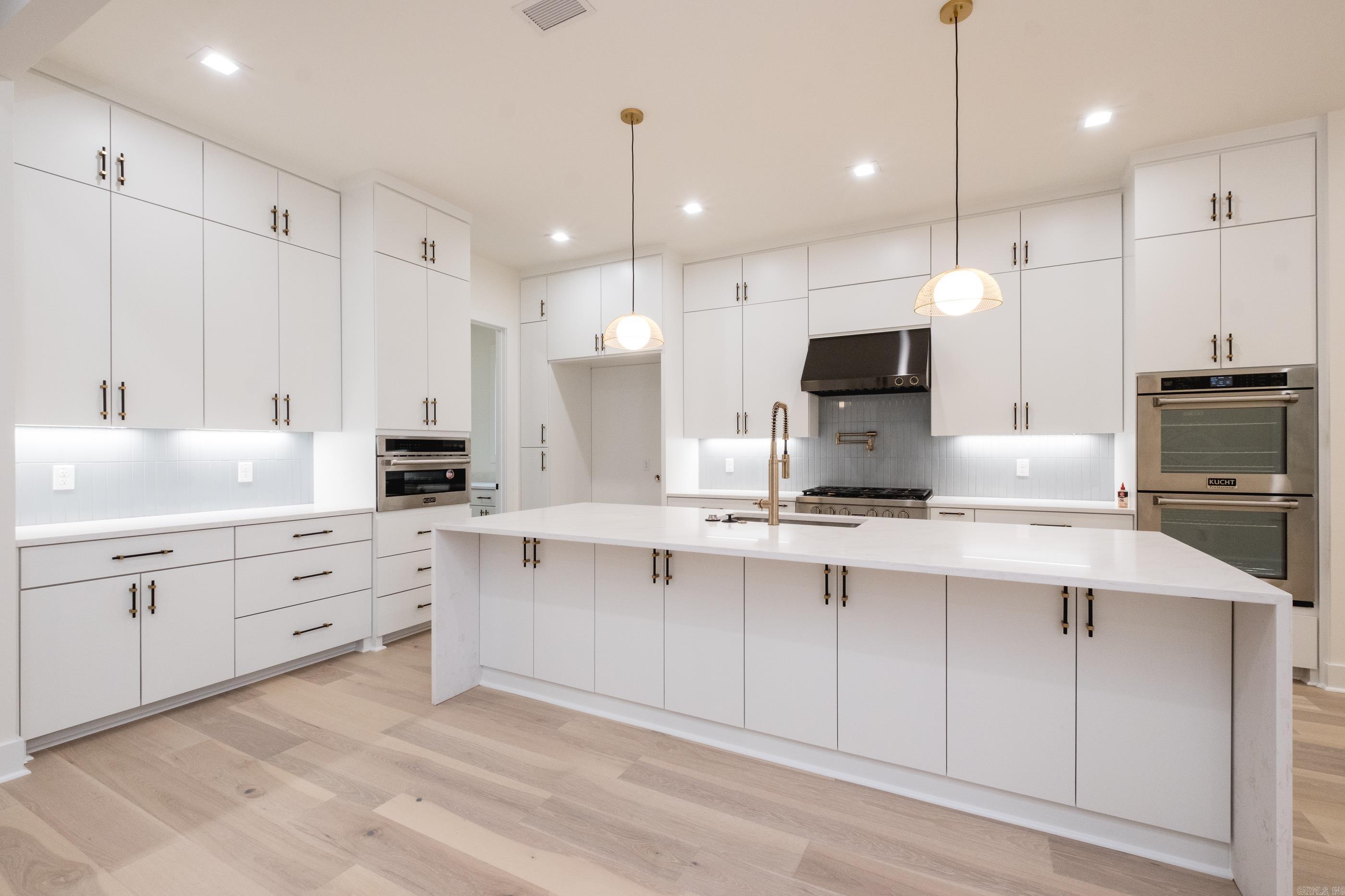 32 Mereville Place