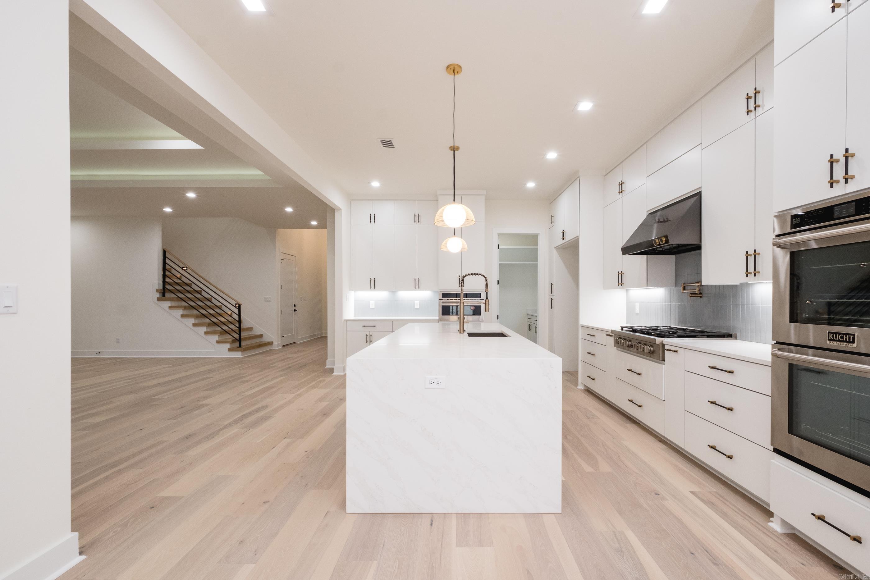 32 Mereville Place