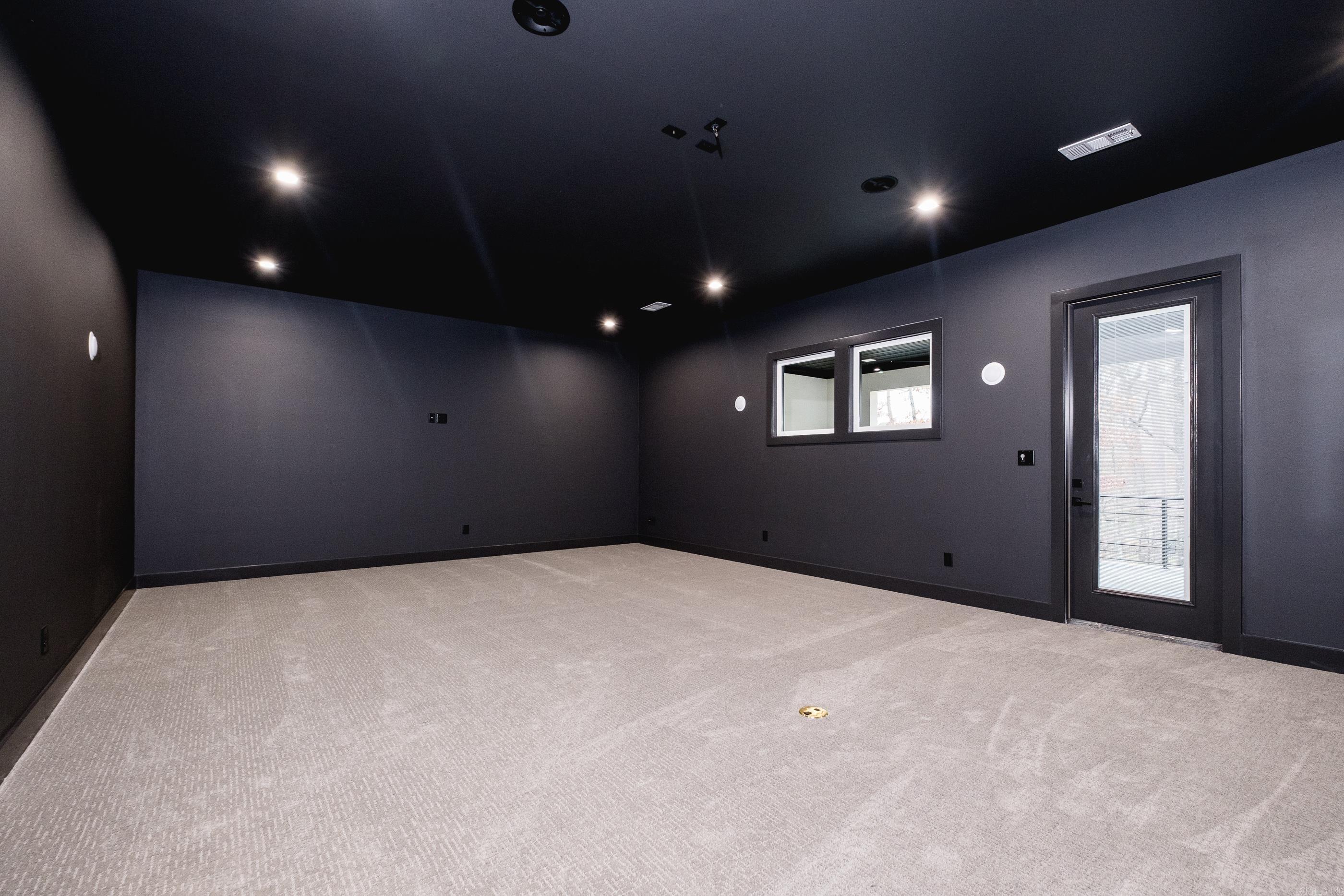 32 Mereville Place
