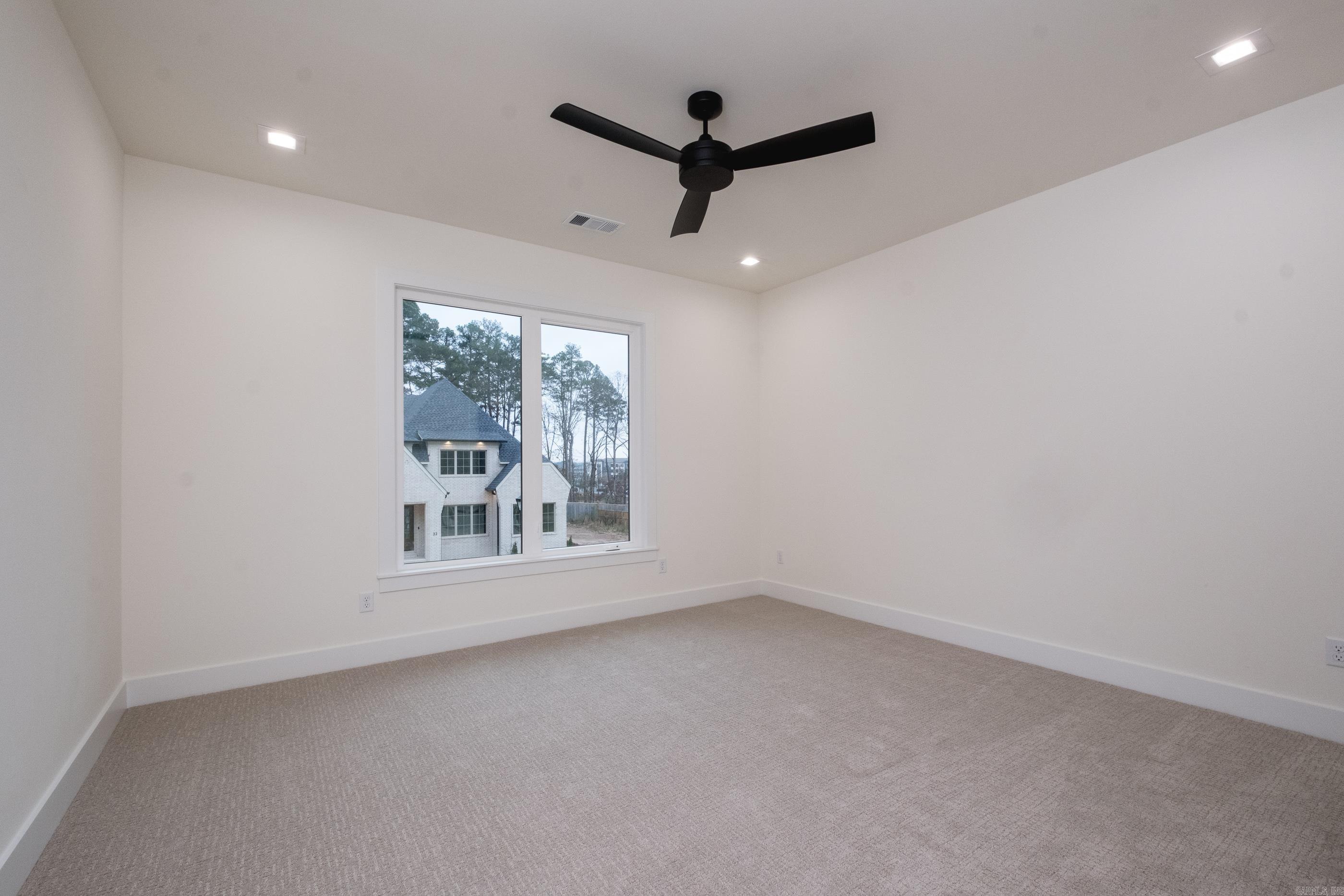 32 Mereville Place