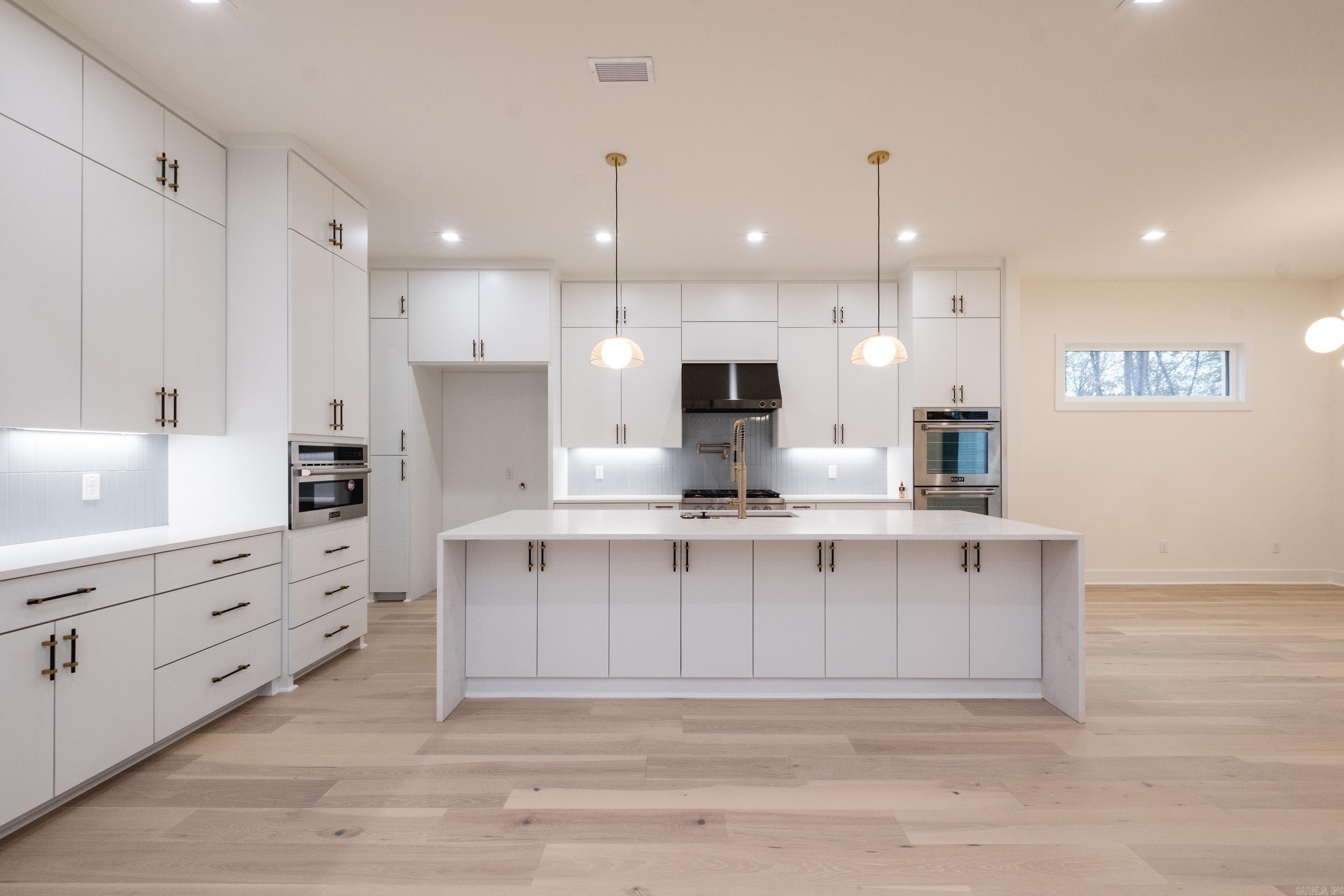 32 Mereville Place
