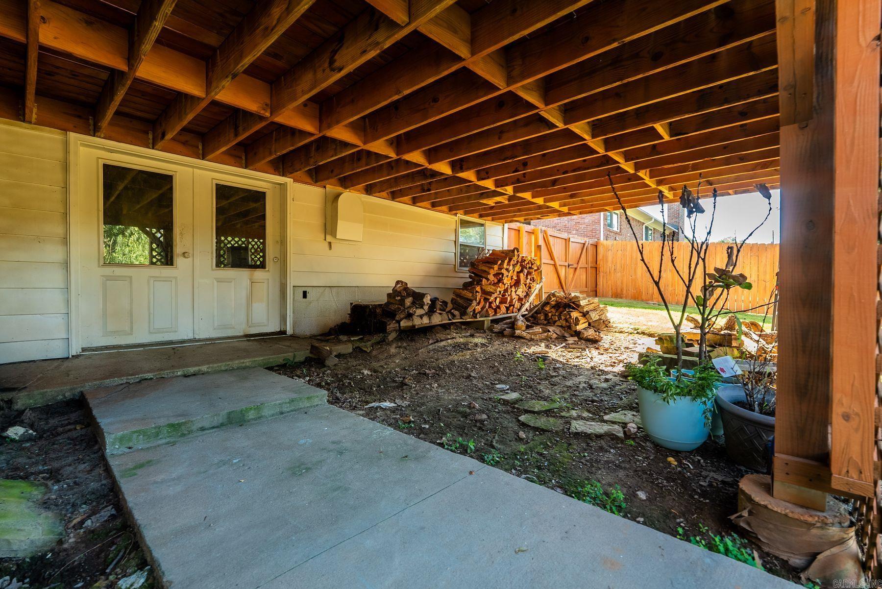 344 N Ridge Rd Road