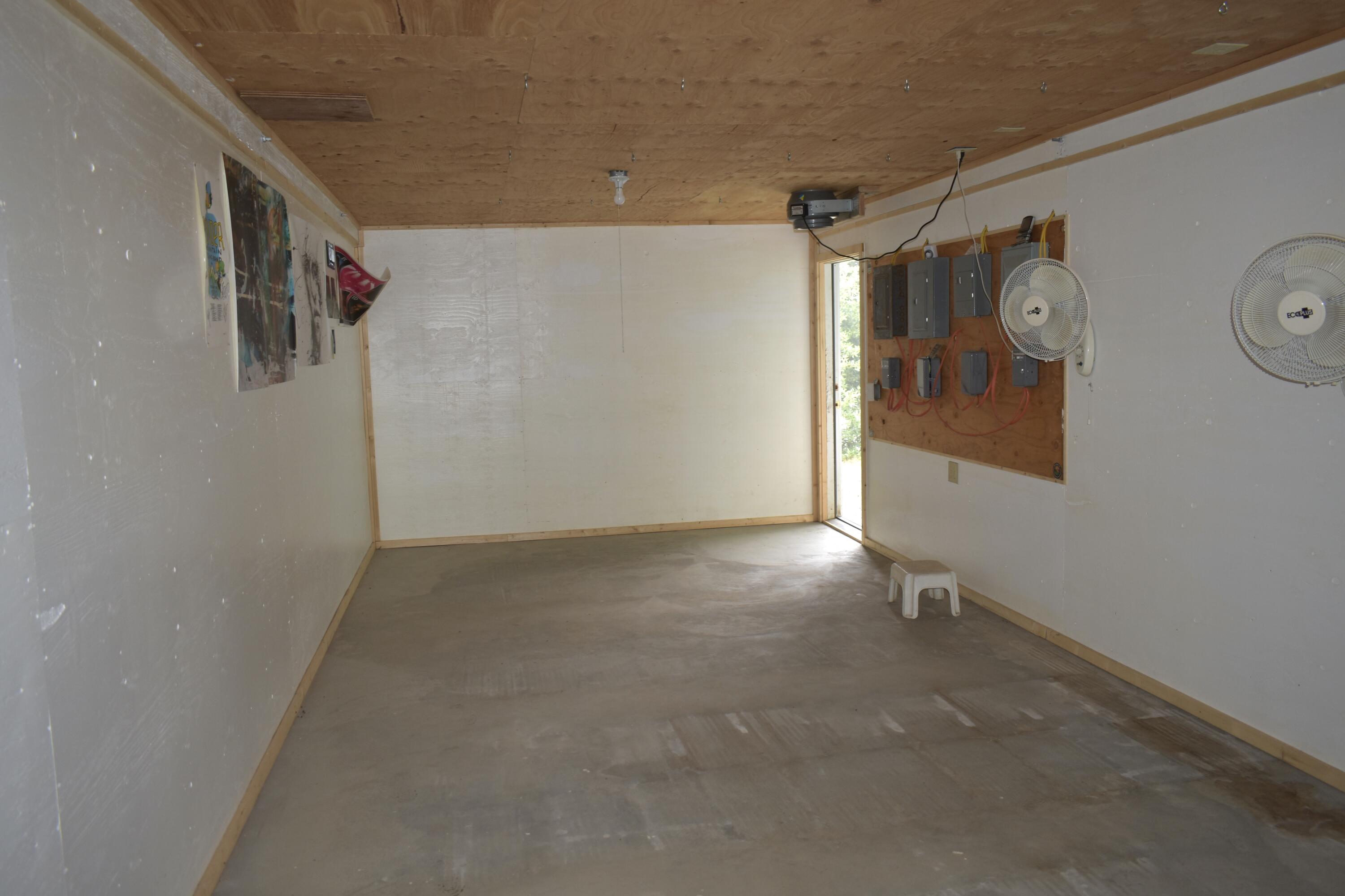 13 Little Larabee Road
