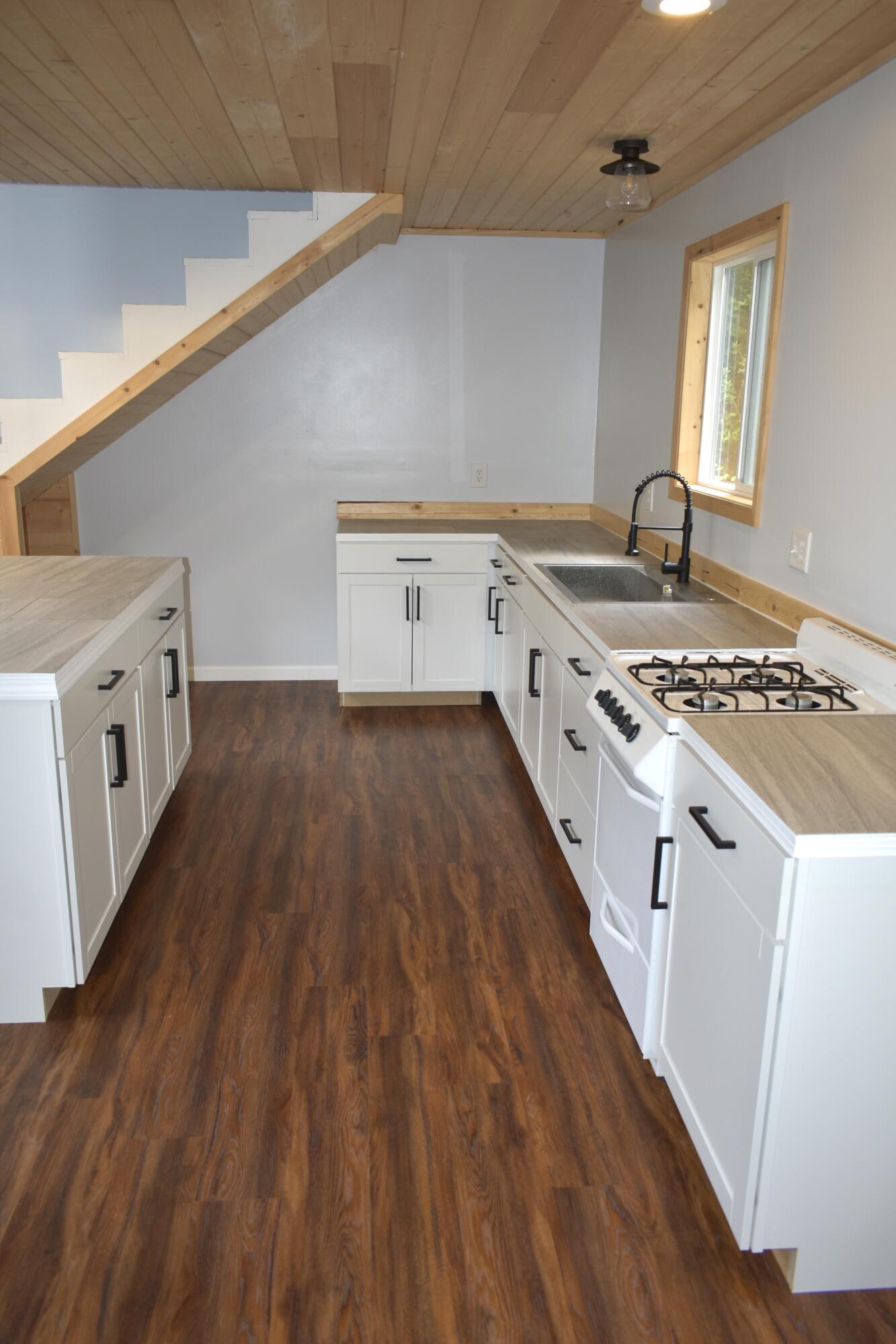 13 Little Larabee Road