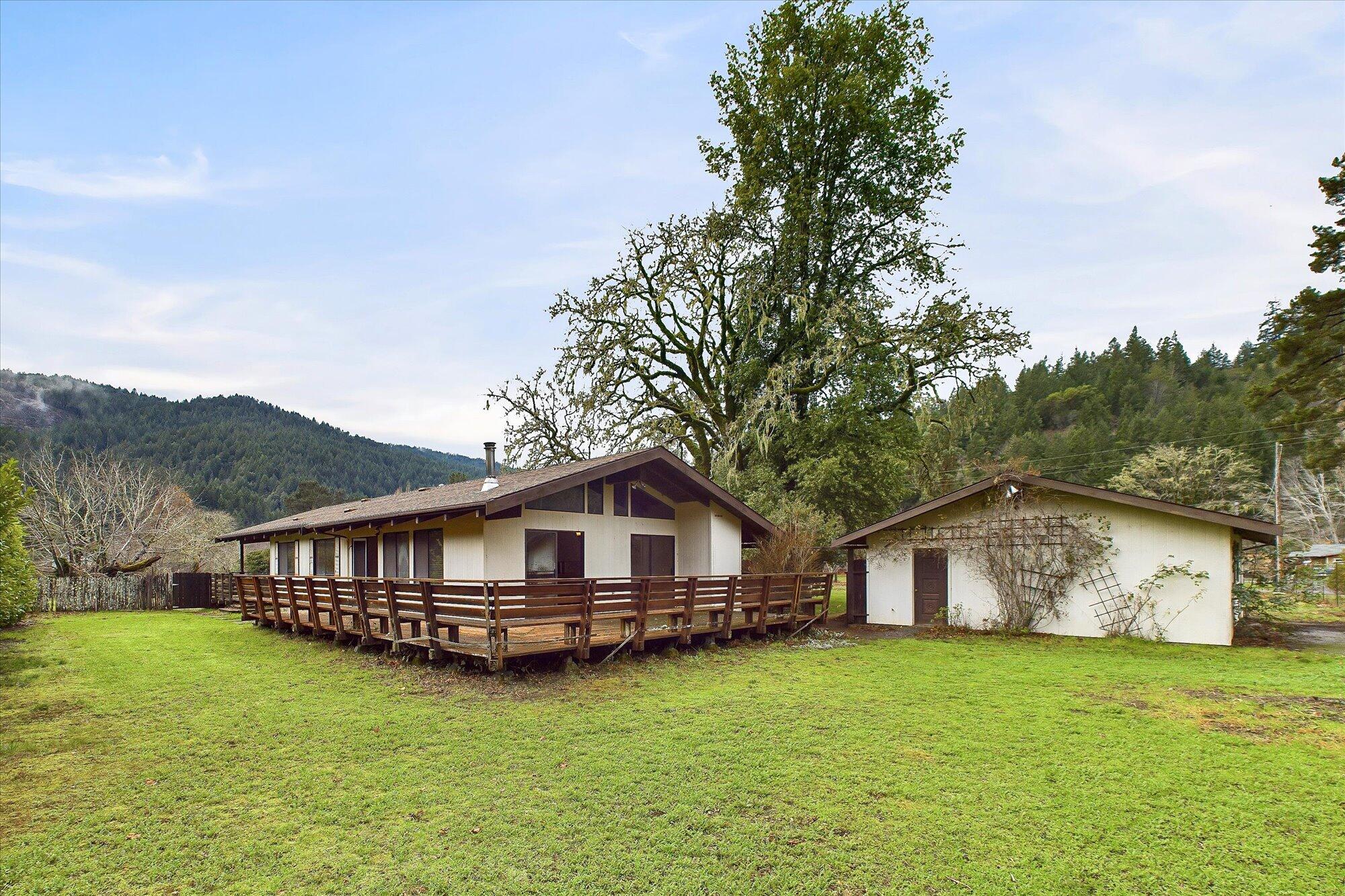 494 Golden Gate Drive