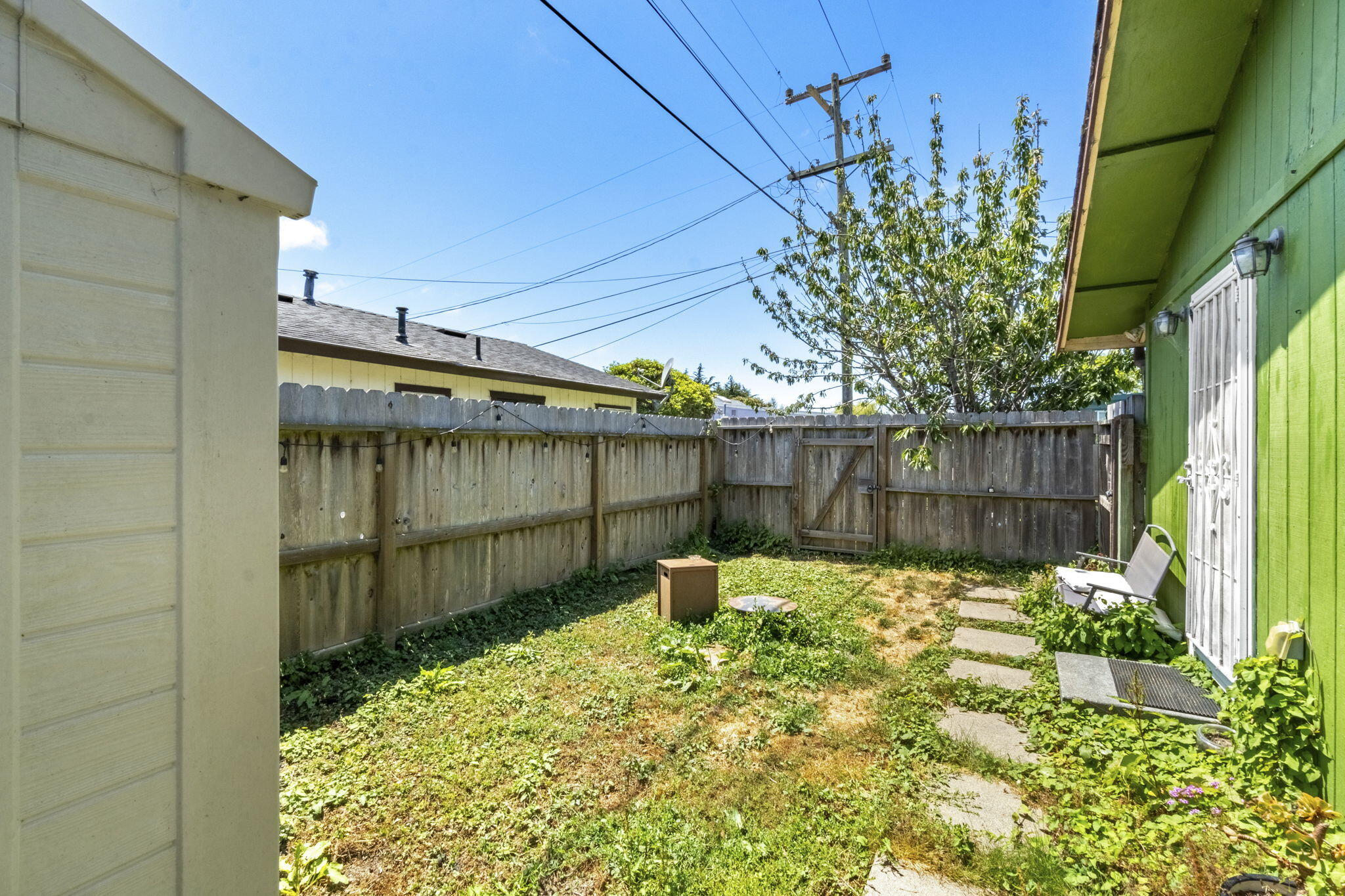1895 Blakeslee Avenue