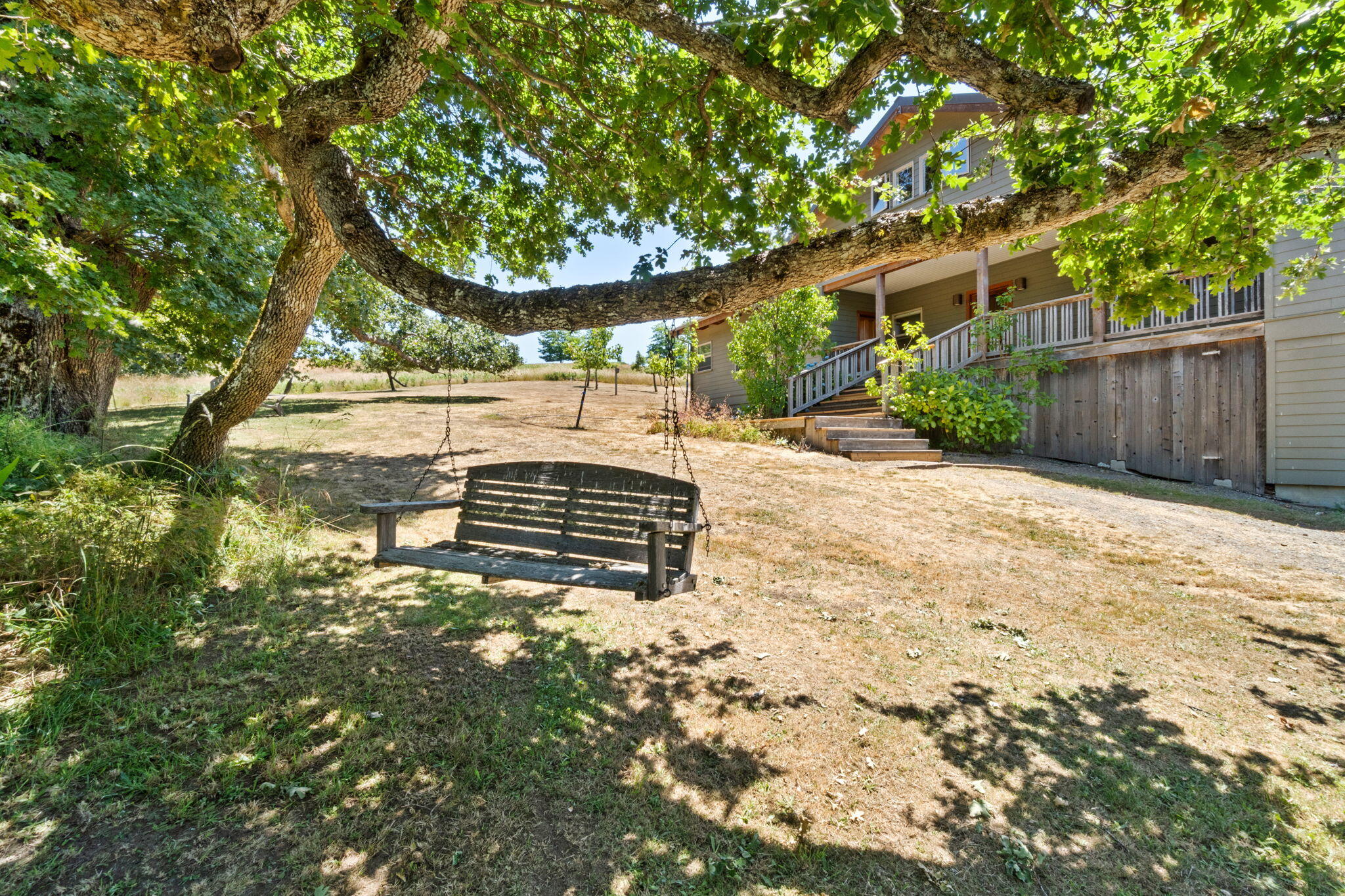 8015 Kneeland Road