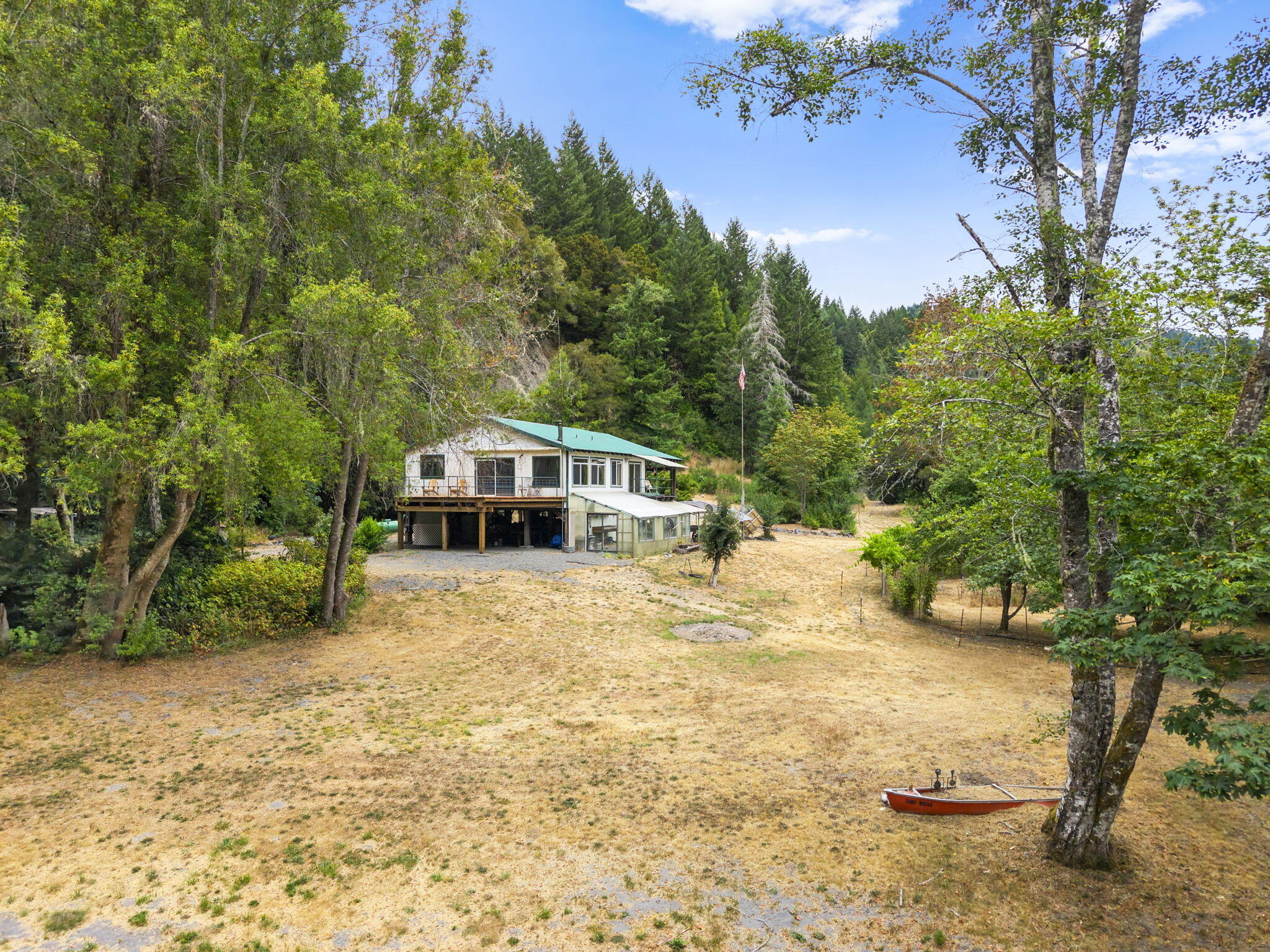 22280 Hwy 299 299