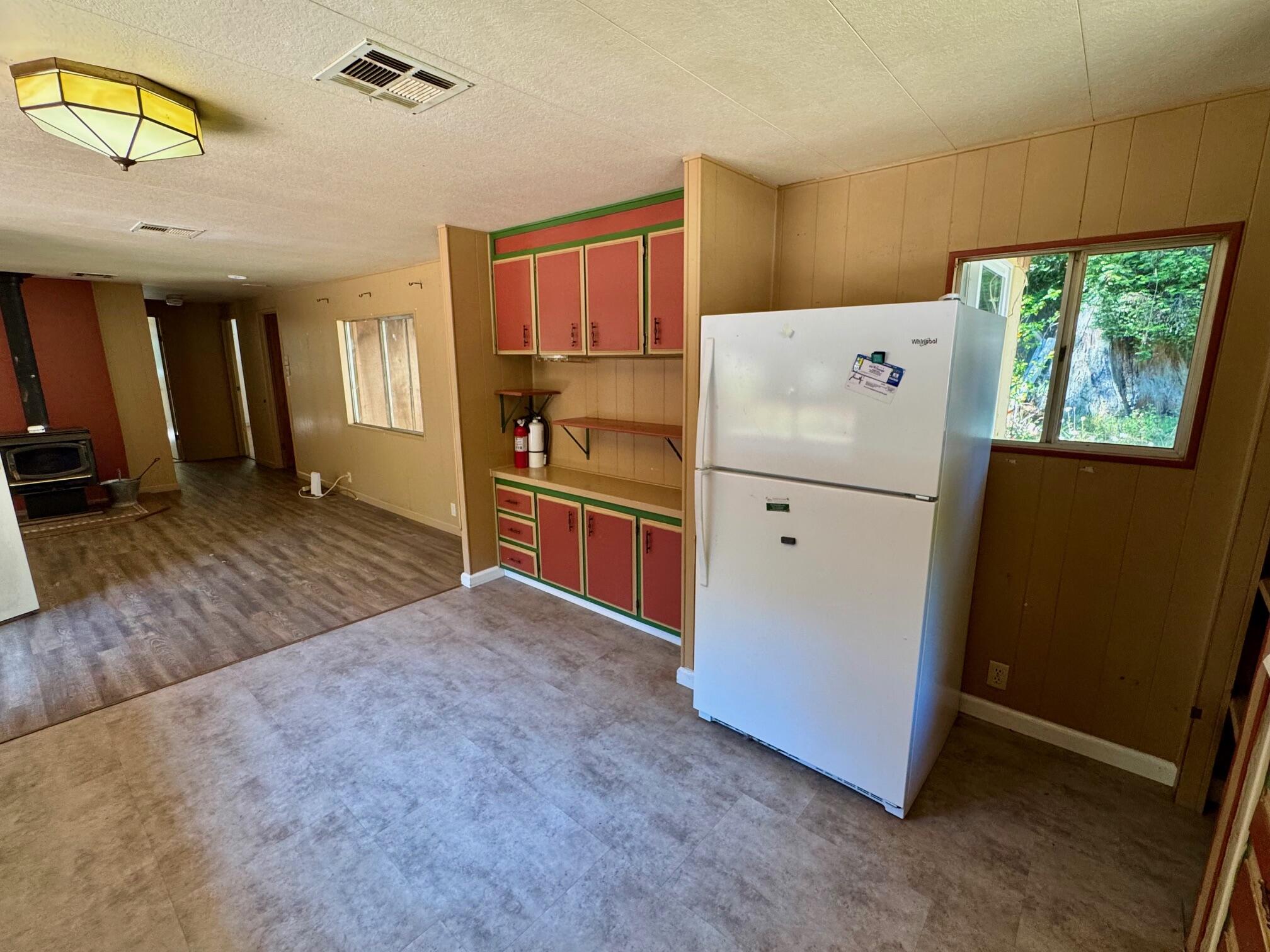 3639 Greenwood Heights Drive