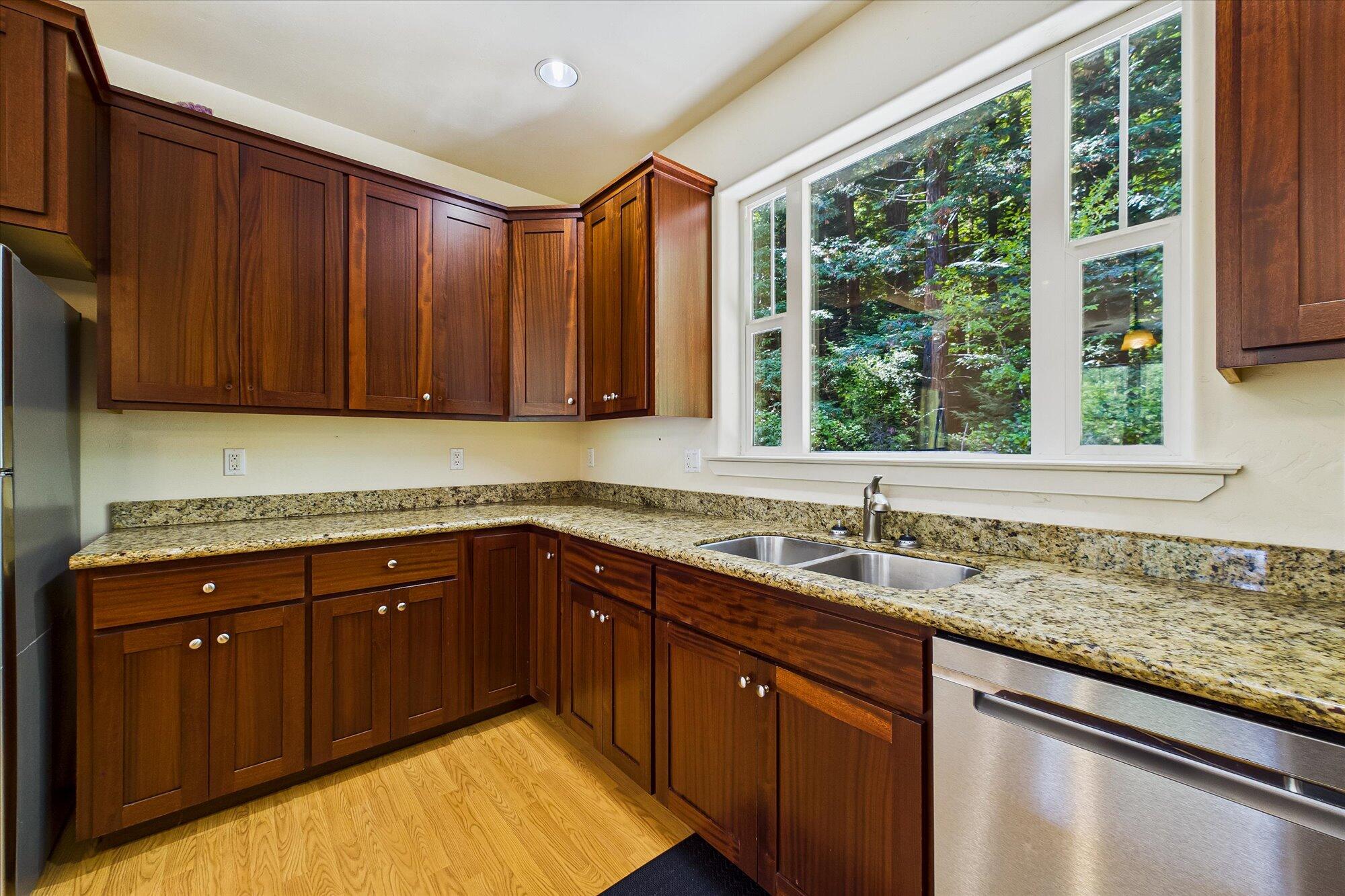 3924 Old Railroad Grade Road