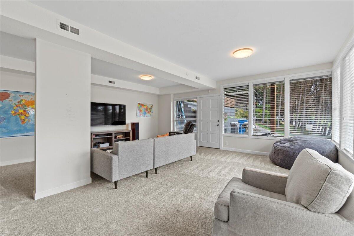 3348 Buttermilk Lane