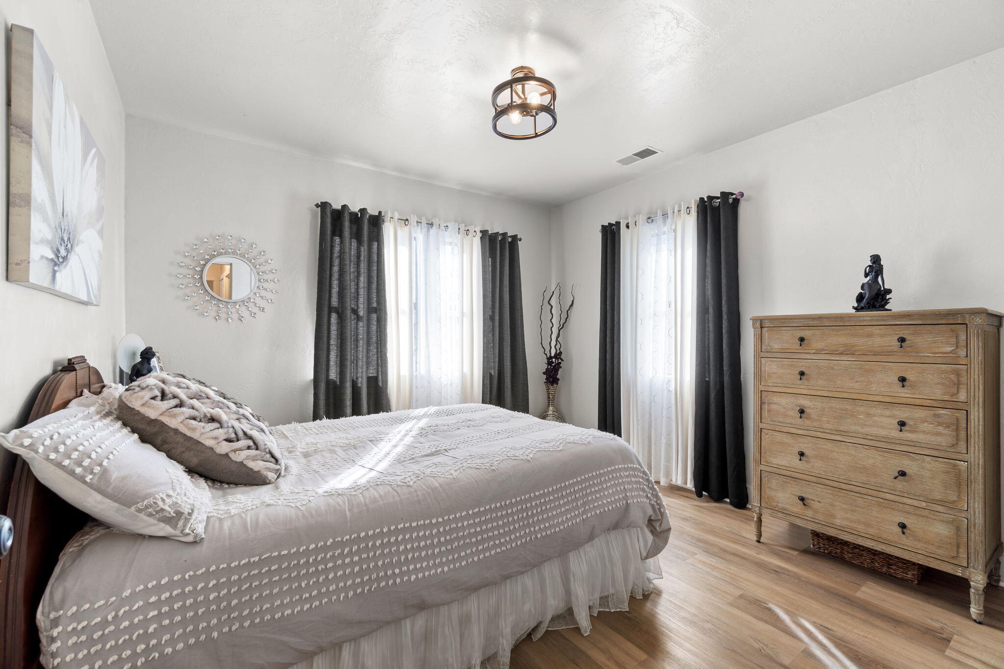 204 W Washington Street