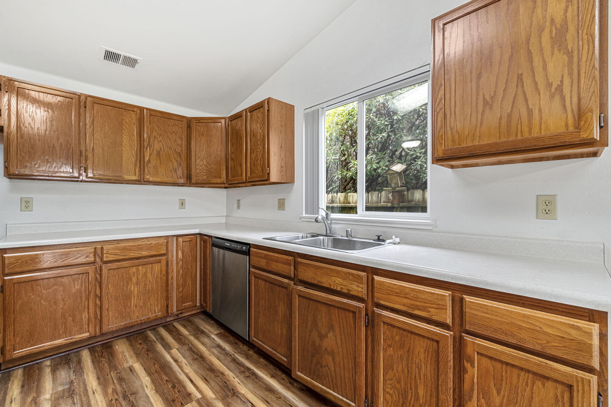 1779 Oakdale Drive, McKinleyville