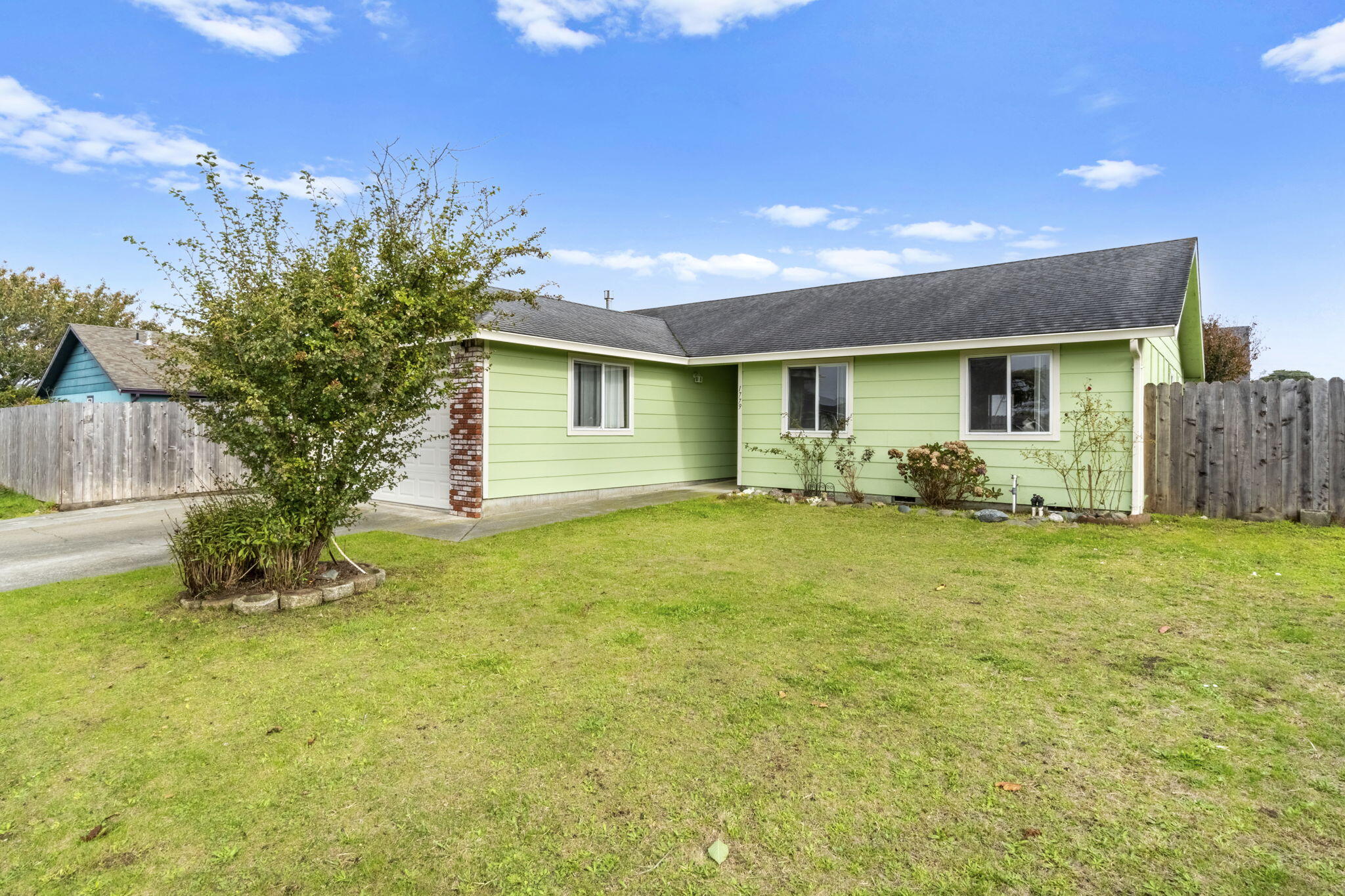 1779 Oakdale Drive, McKinleyville