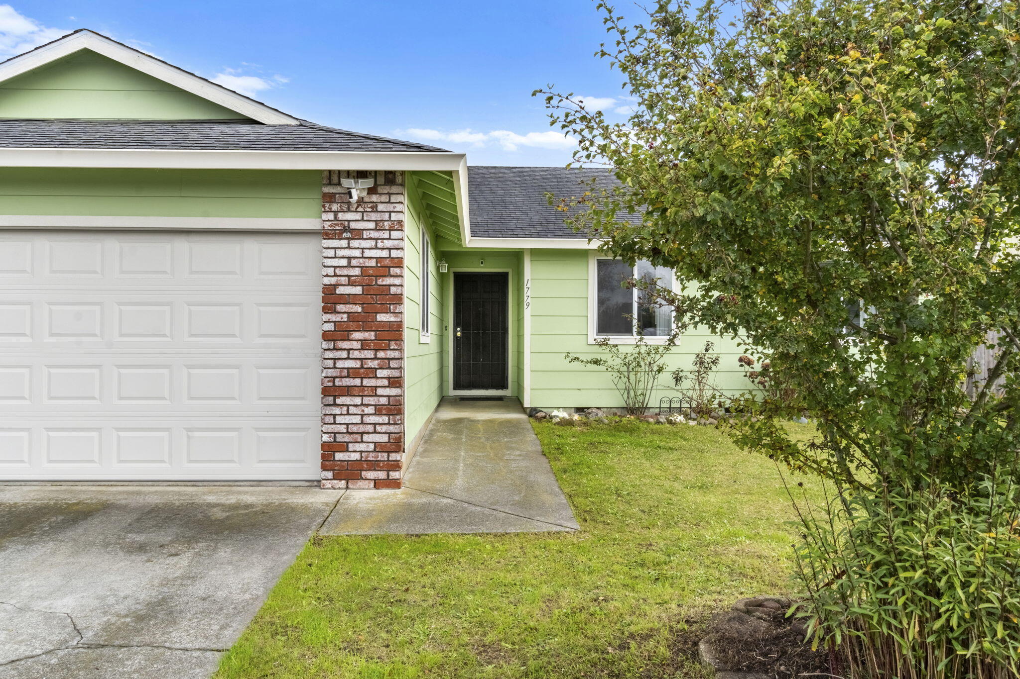 1779 Oakdale Drive, McKinleyville