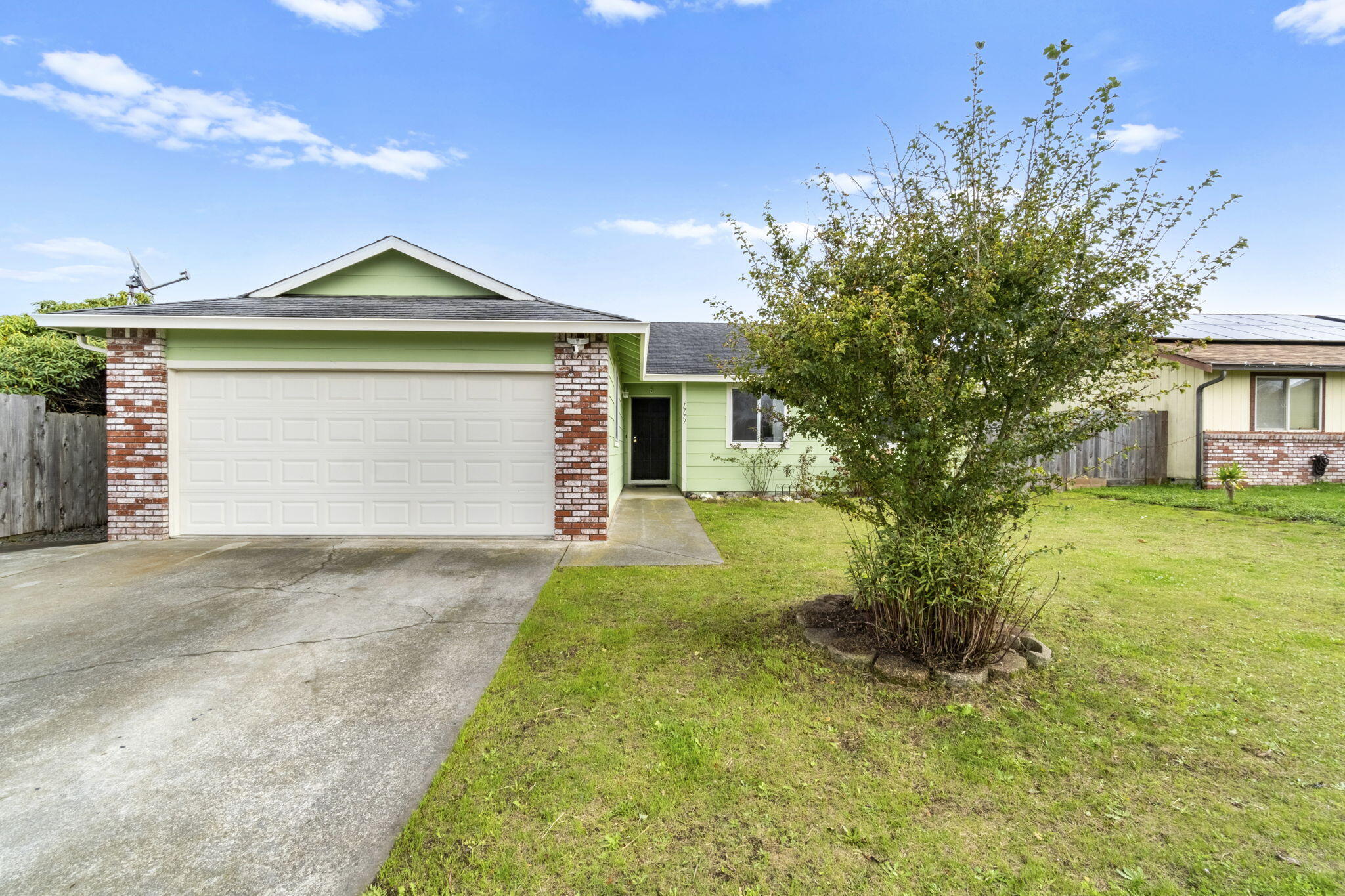 1779 Oakdale Drive, McKinleyville
