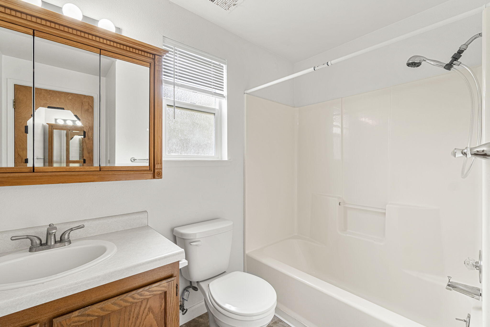 1779 Oakdale Drive, McKinleyville