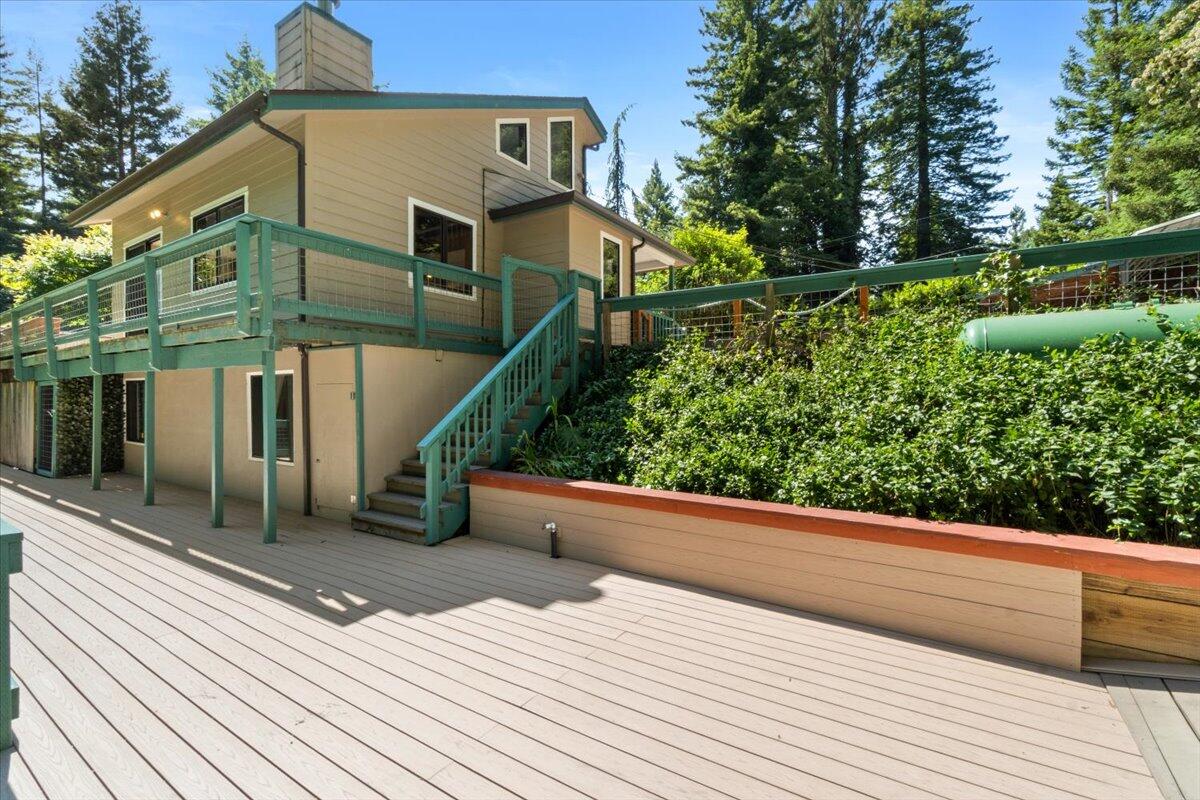 3253 Greenwood Heights Drive