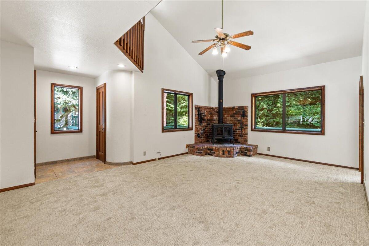 3253 Greenwood Heights Drive