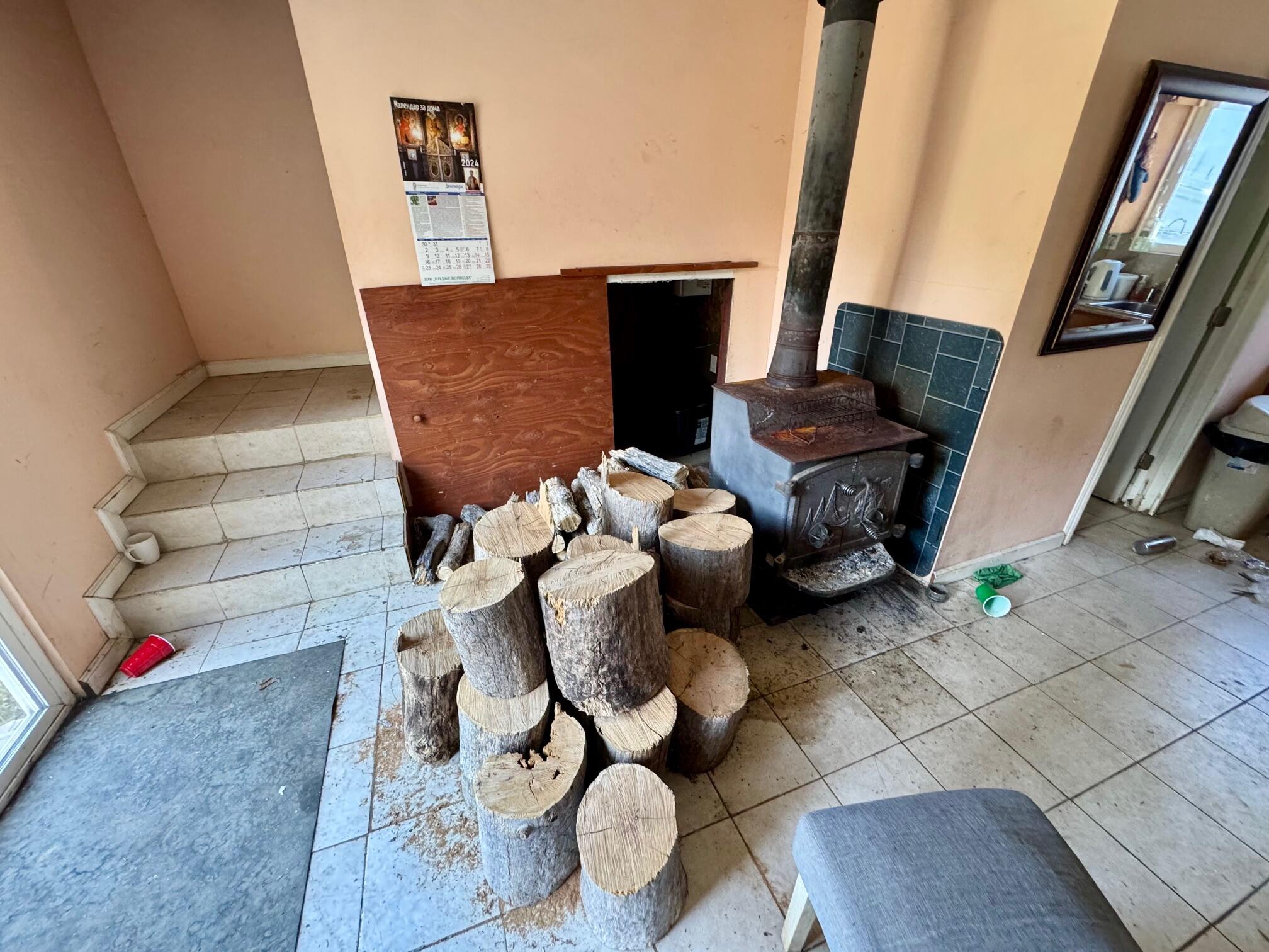 5735 Forest Route 1n08 Road