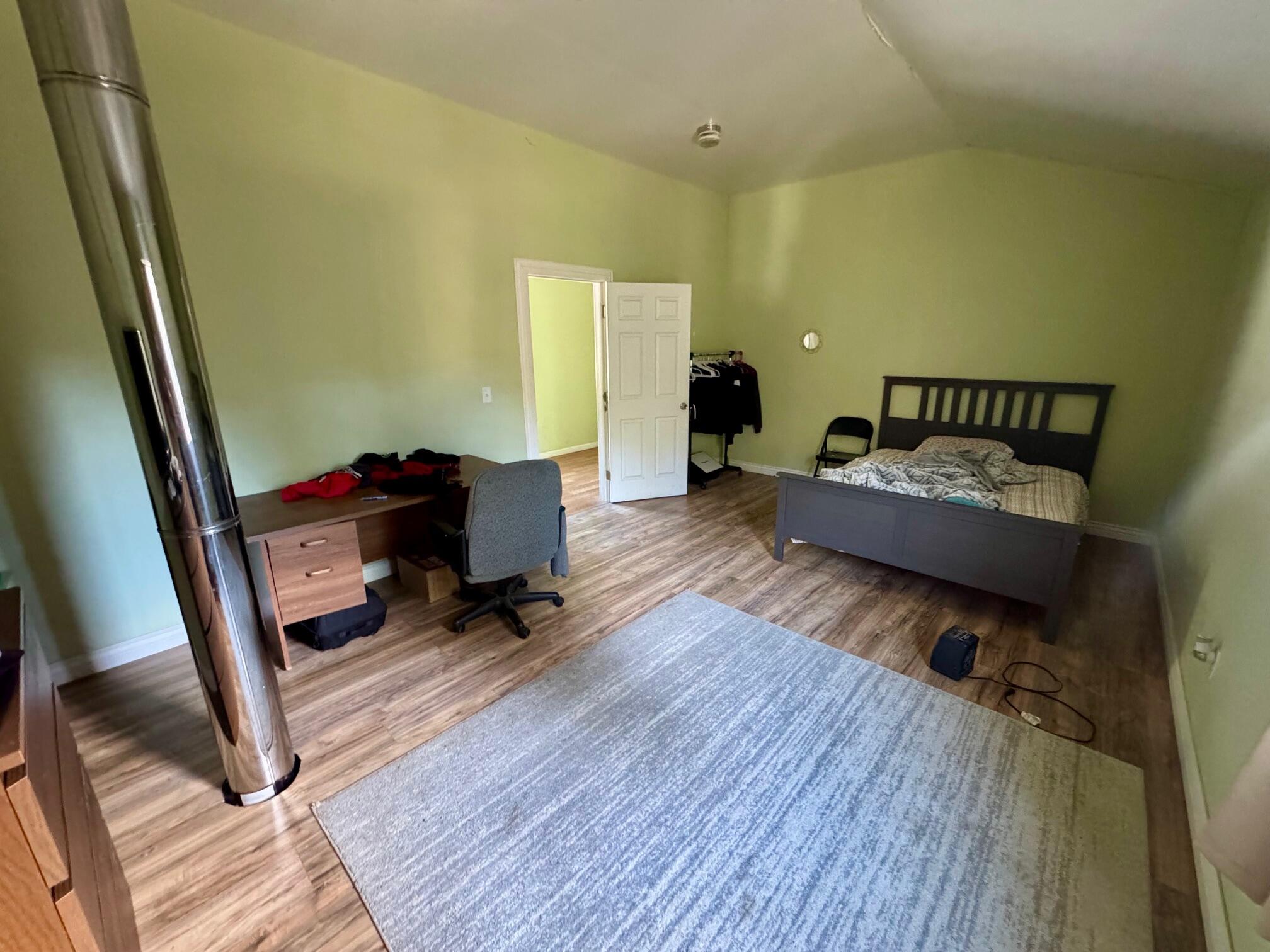 5735 Forest Route 1n08 Road