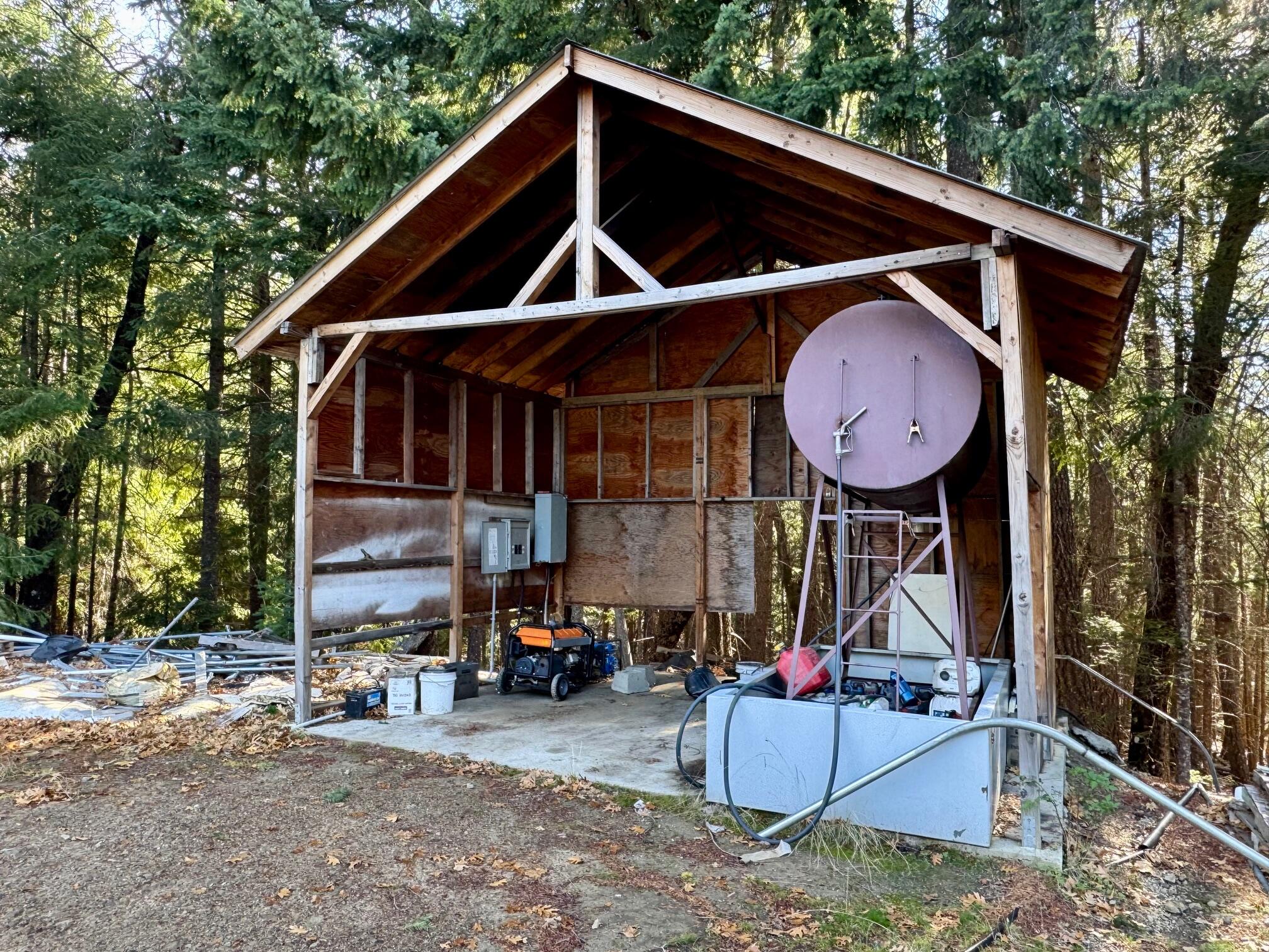 5735 Forest Route 1n08 Road