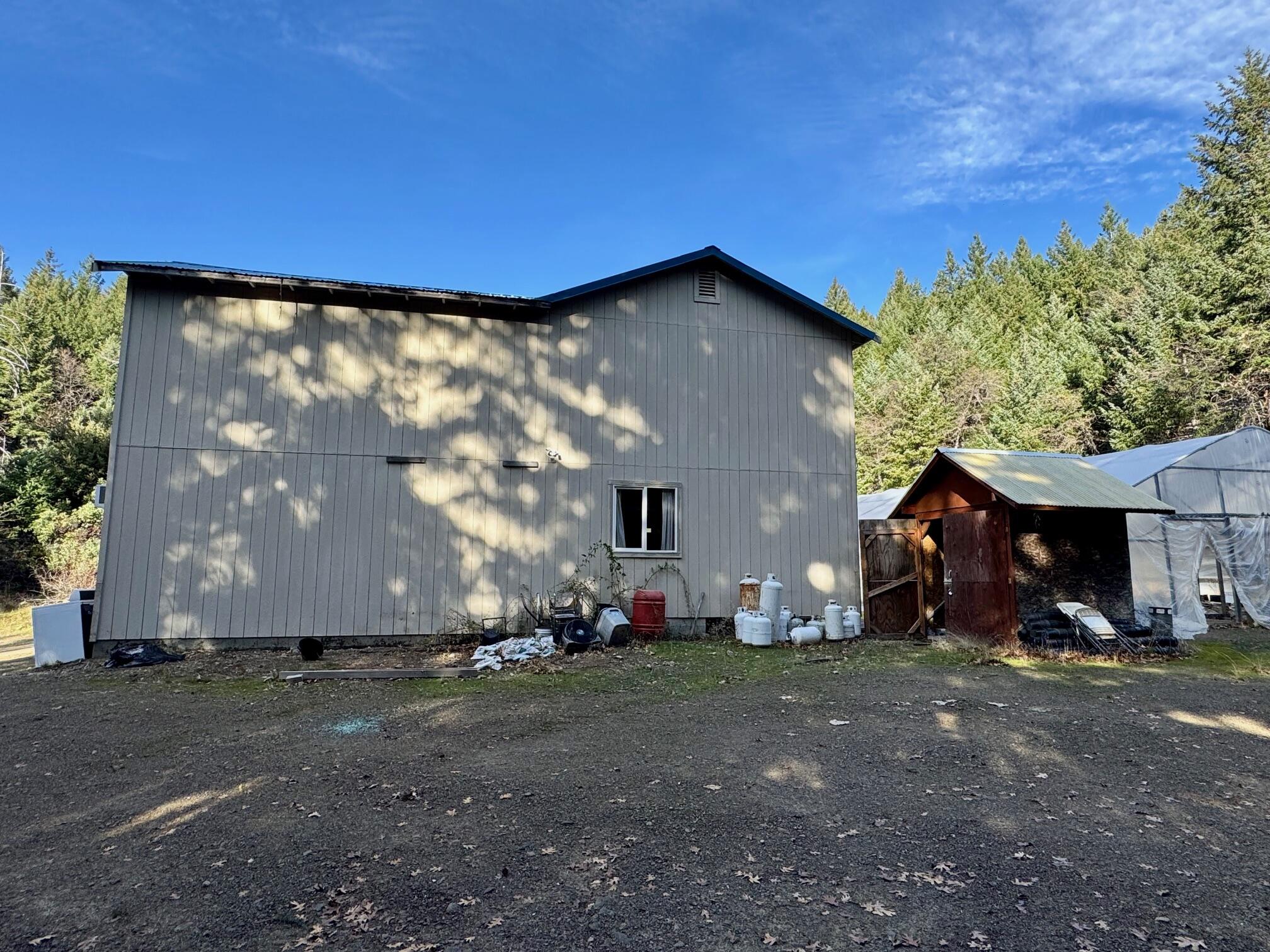 5735 Forest Route 1n08 Road