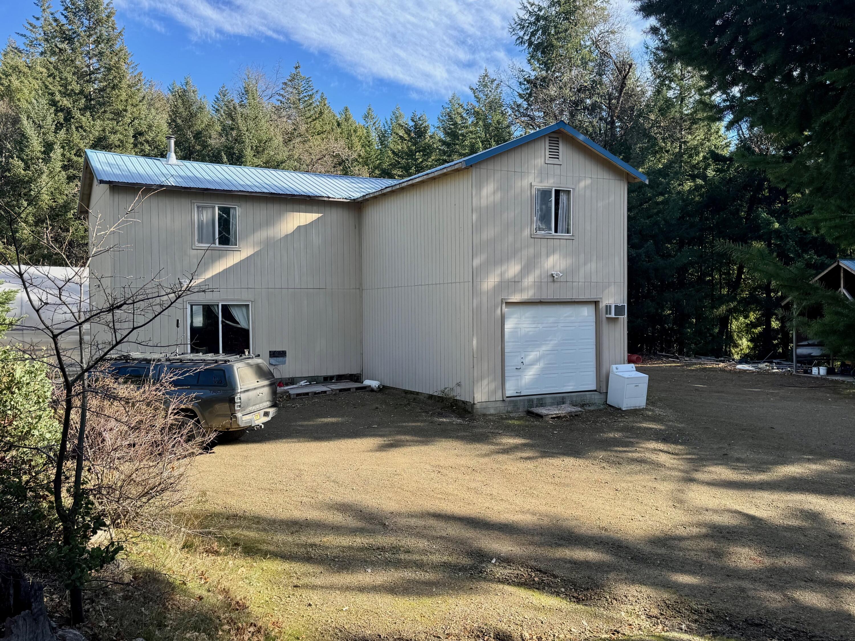 5735 Forest Route 1n08 Road