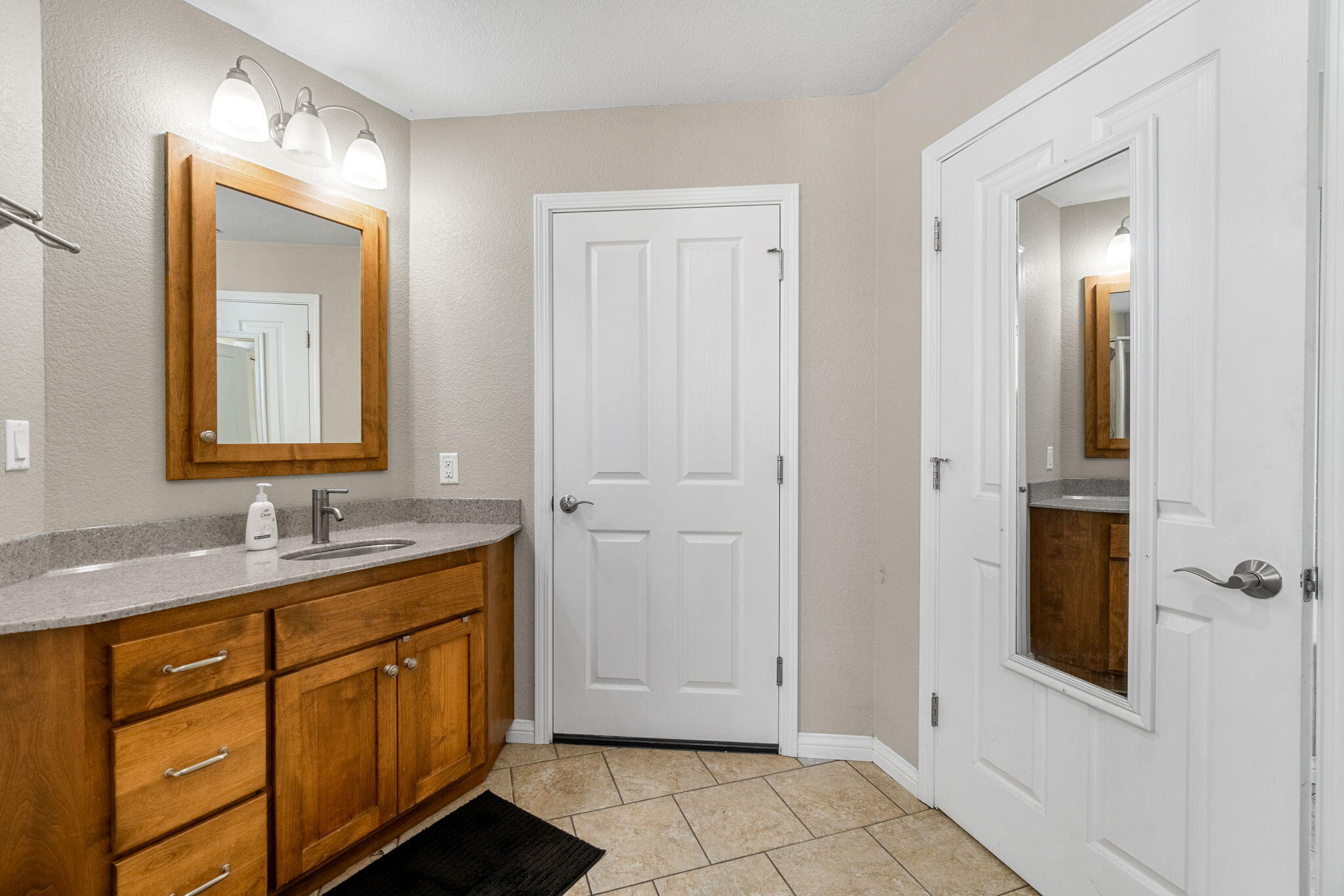 3402 California Street