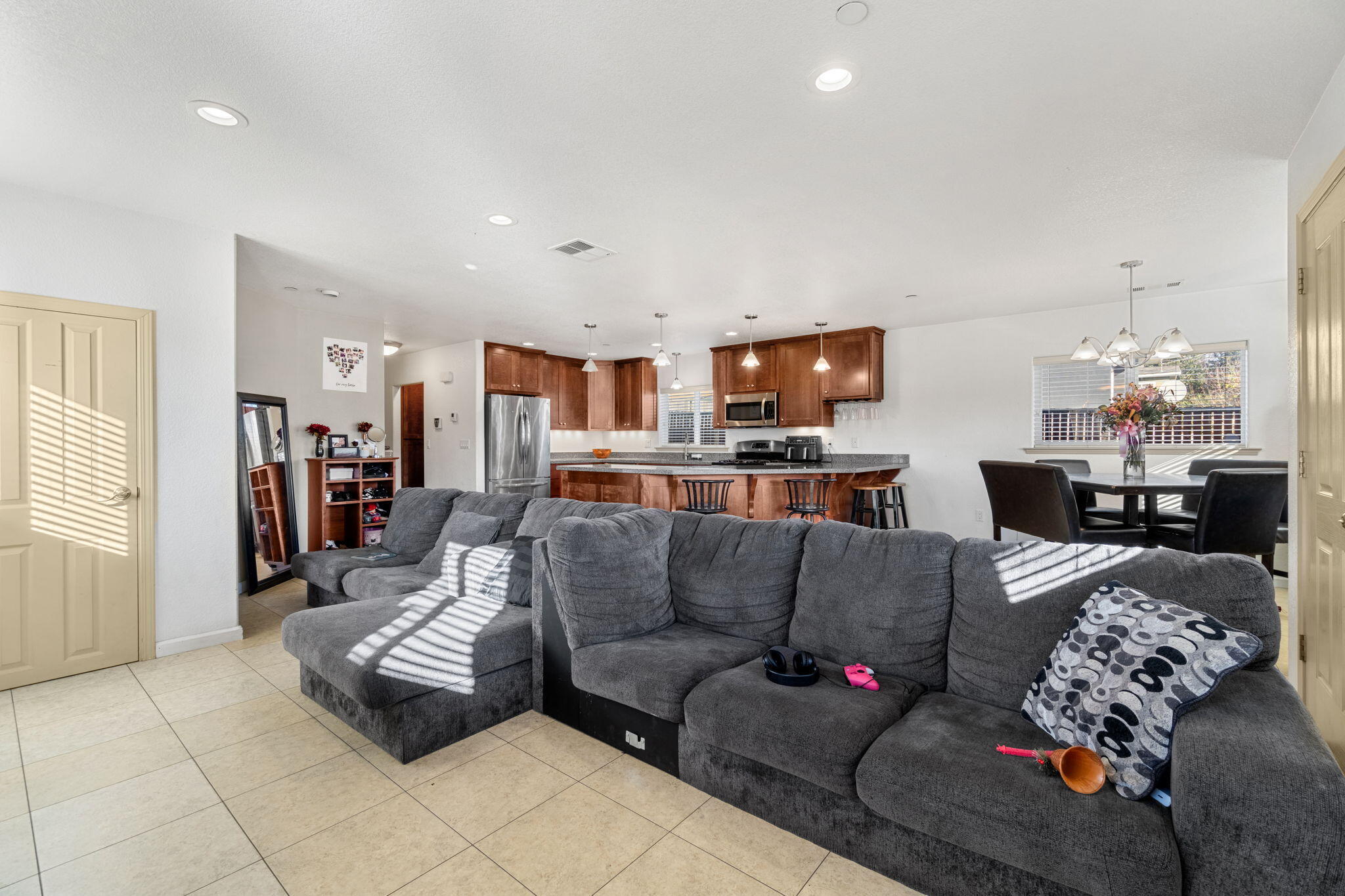 3402 California Street