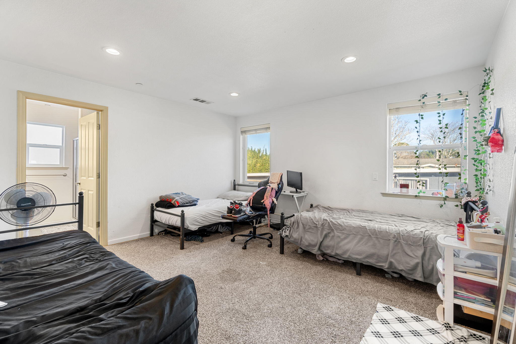 3402 California Street