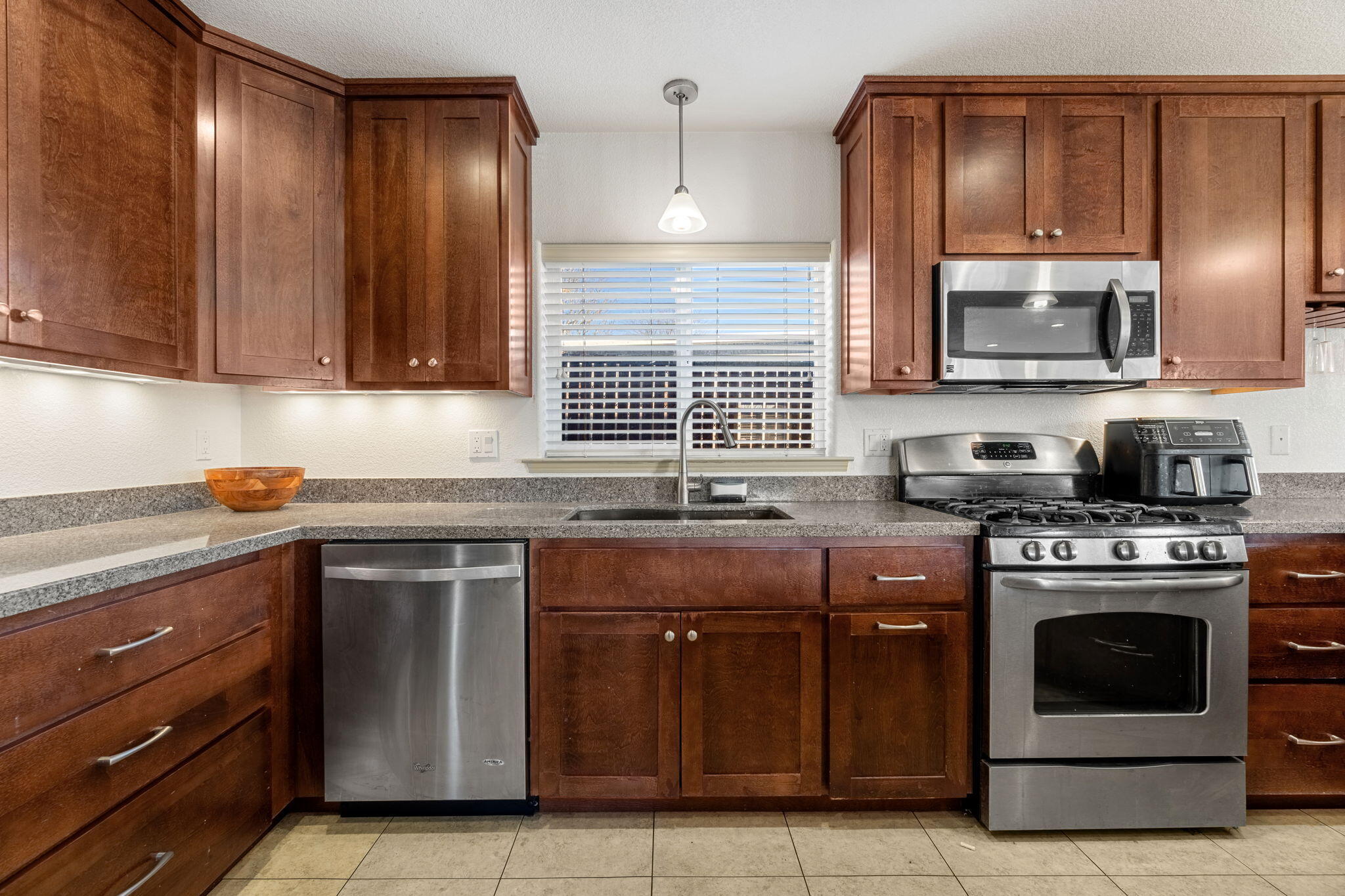 3402 California Street