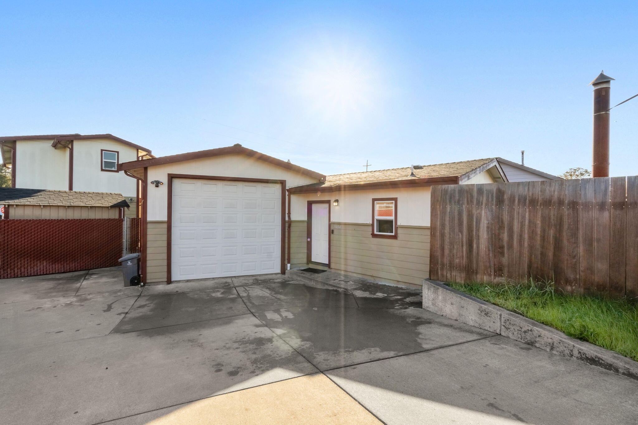 3402 California Street