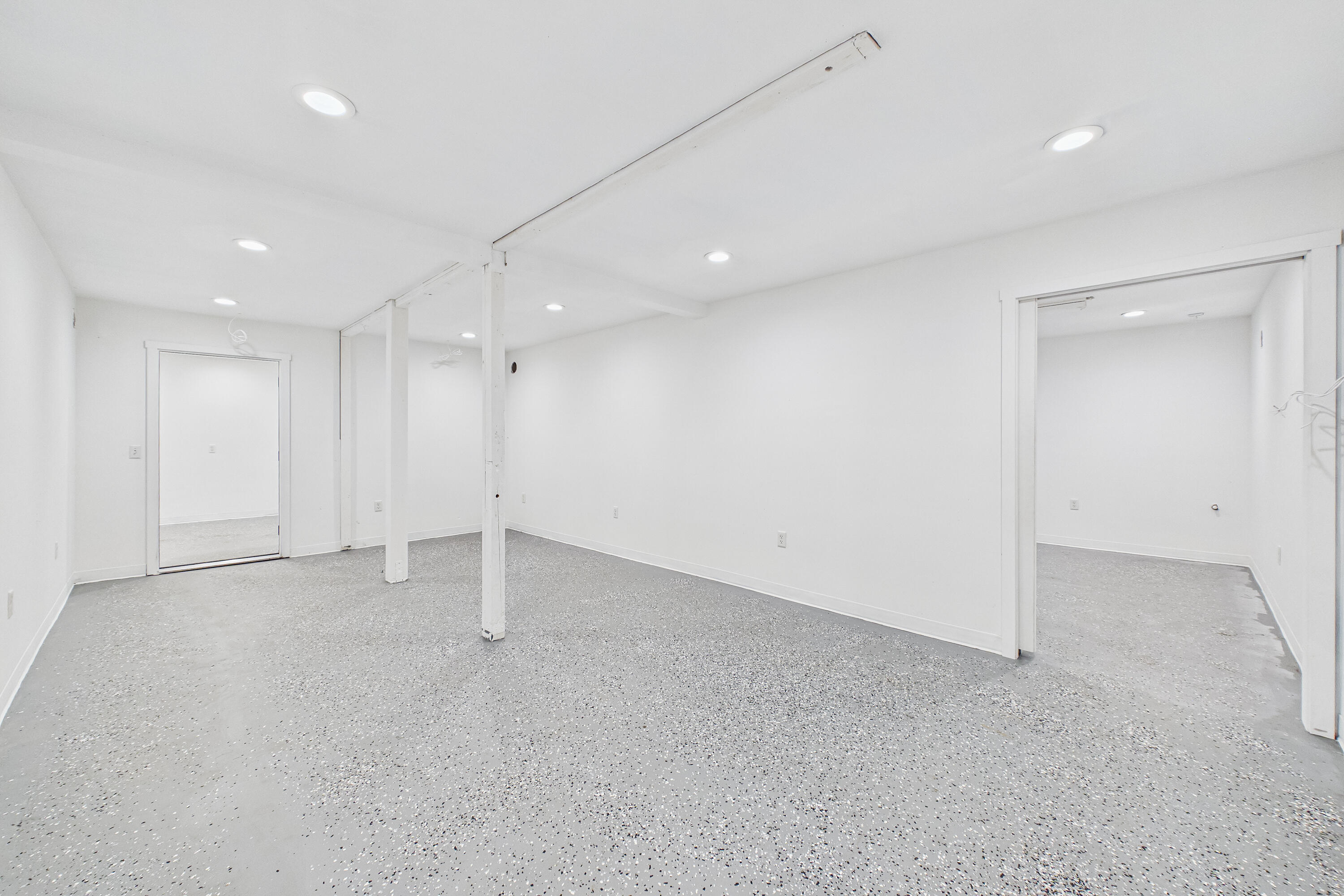 900 Golden Gate Drive