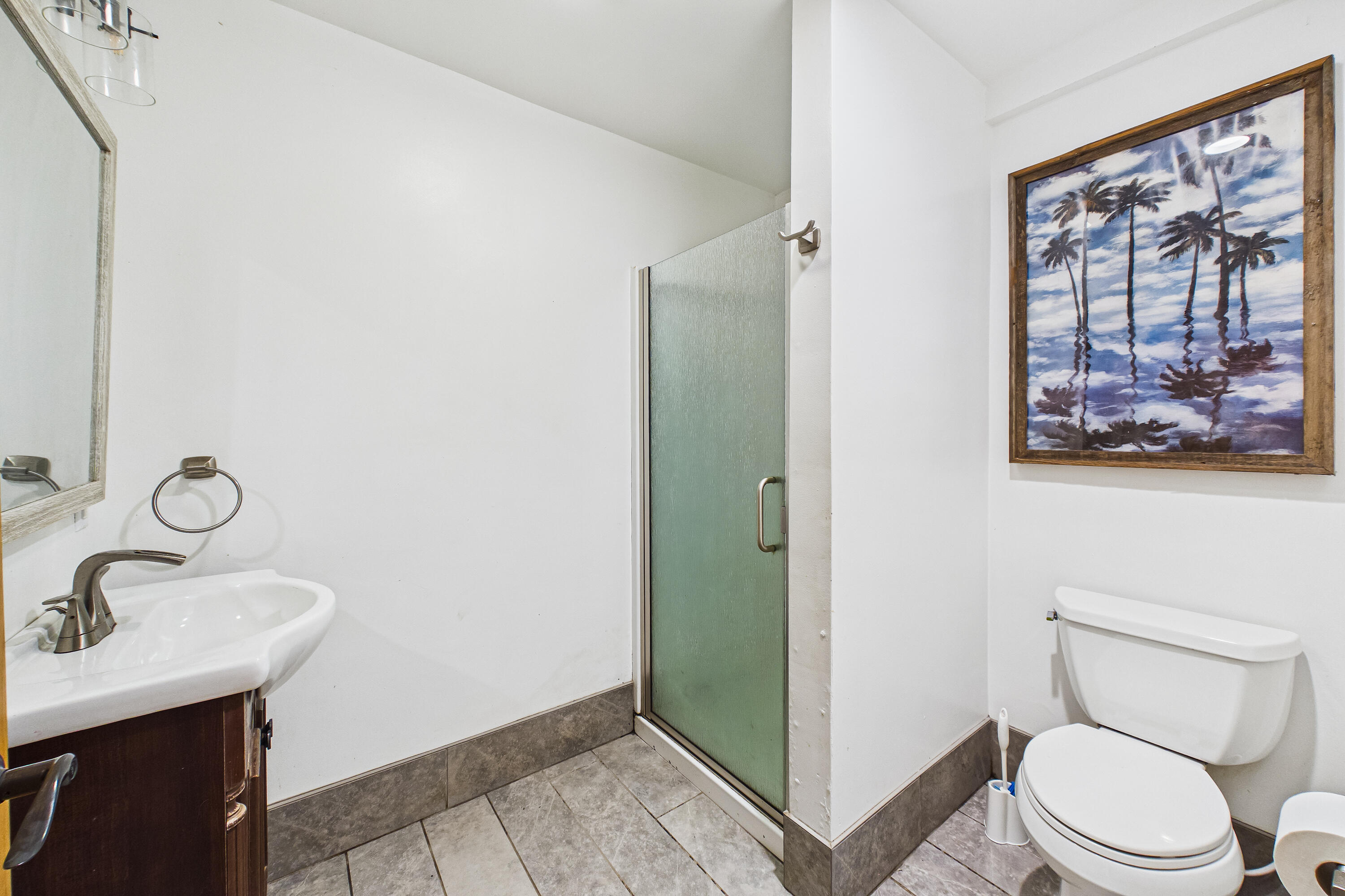 900 Golden Gate Drive