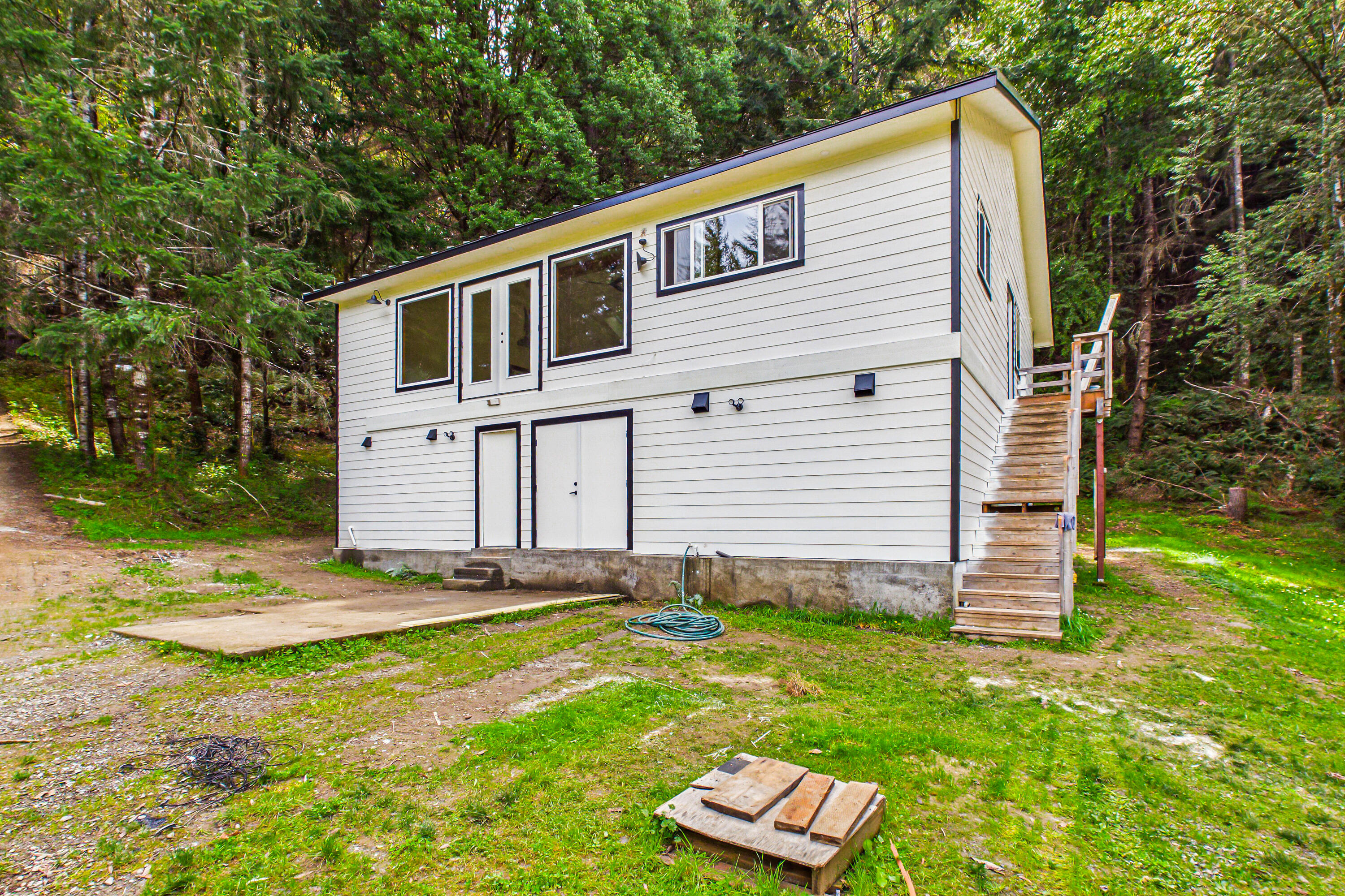 900 Golden Gate Drive