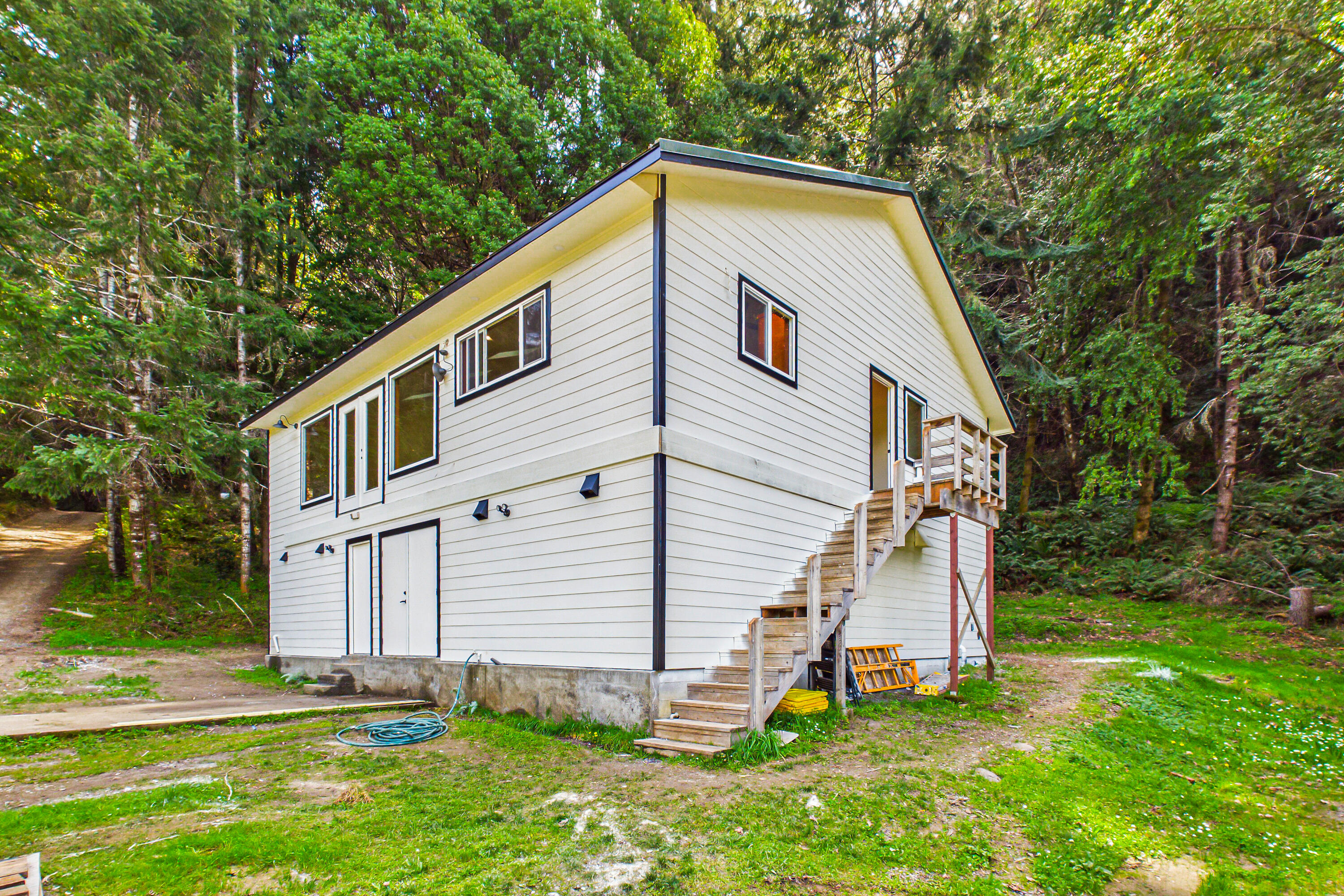 900 Golden Gate Drive