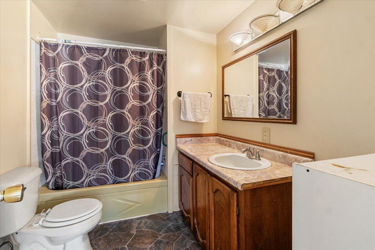 772 Eucalyptus Road, McKinleyville