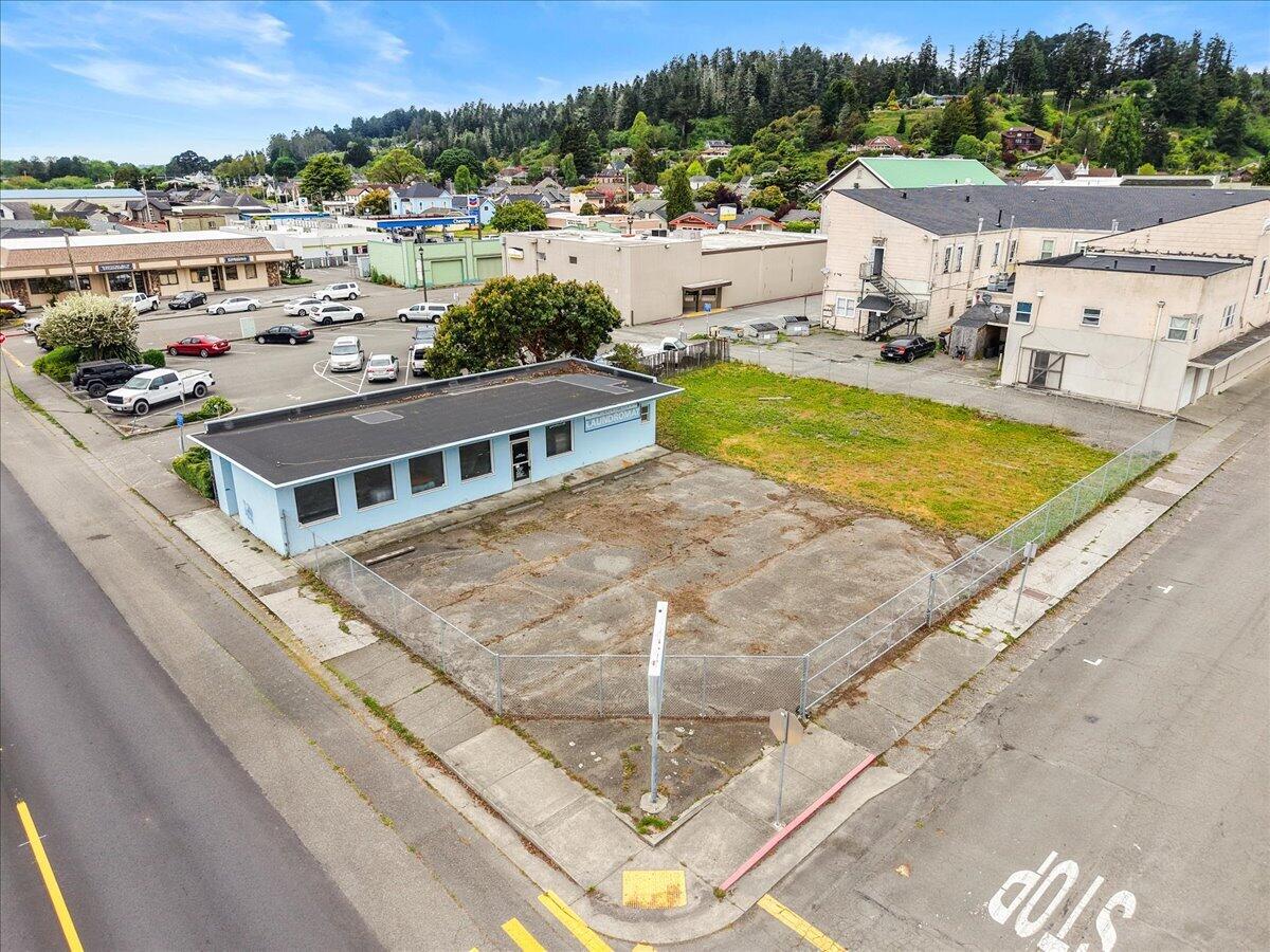 612 10th Street