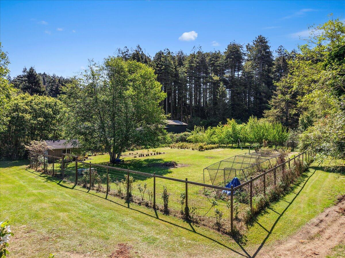 1960 Freshwater Road