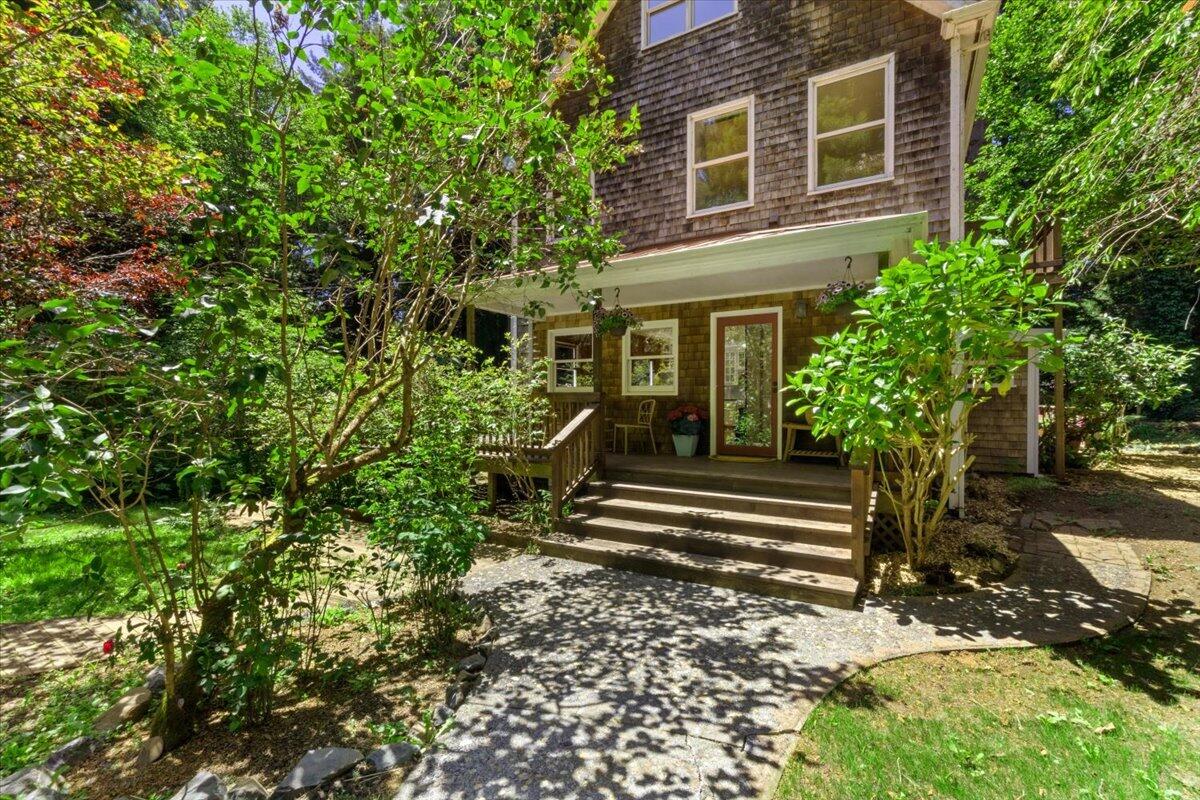 630 N Westhaven Drive