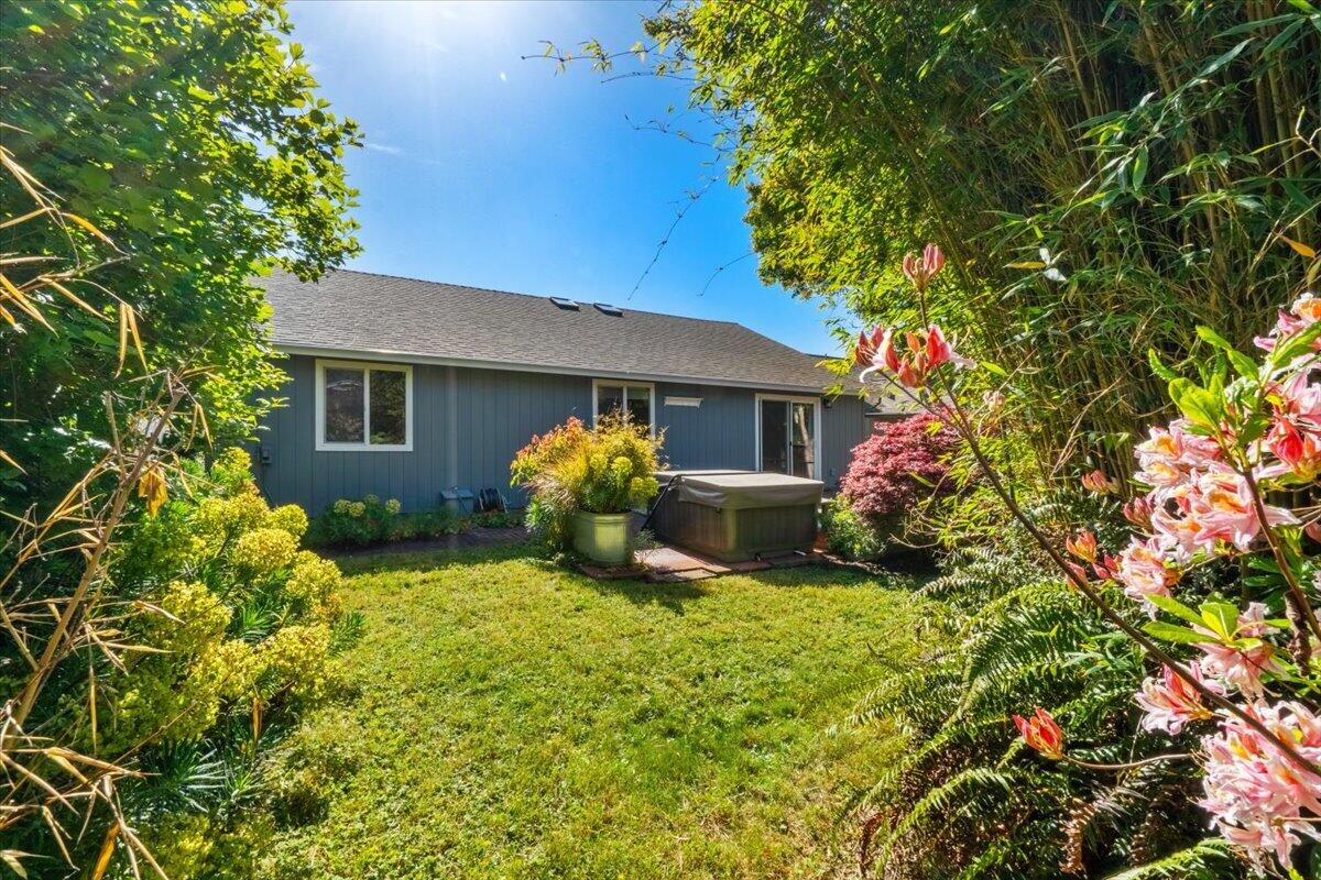 1528 Meadow Brooke Place, McKinleyville