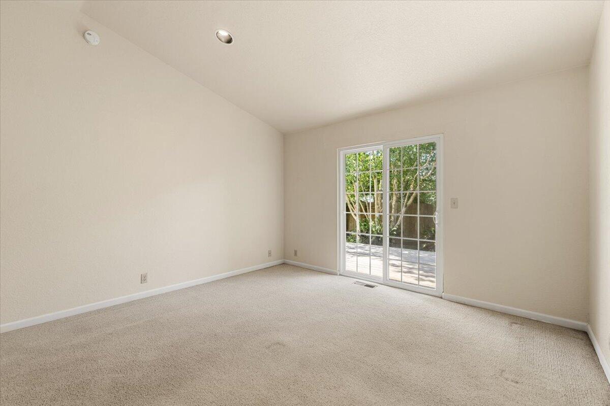 1148 Eucalyptus Road, McKinleyville