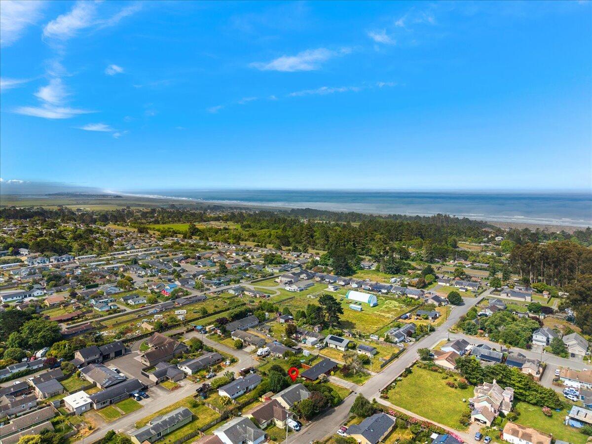 1148 Eucalyptus Road, McKinleyville